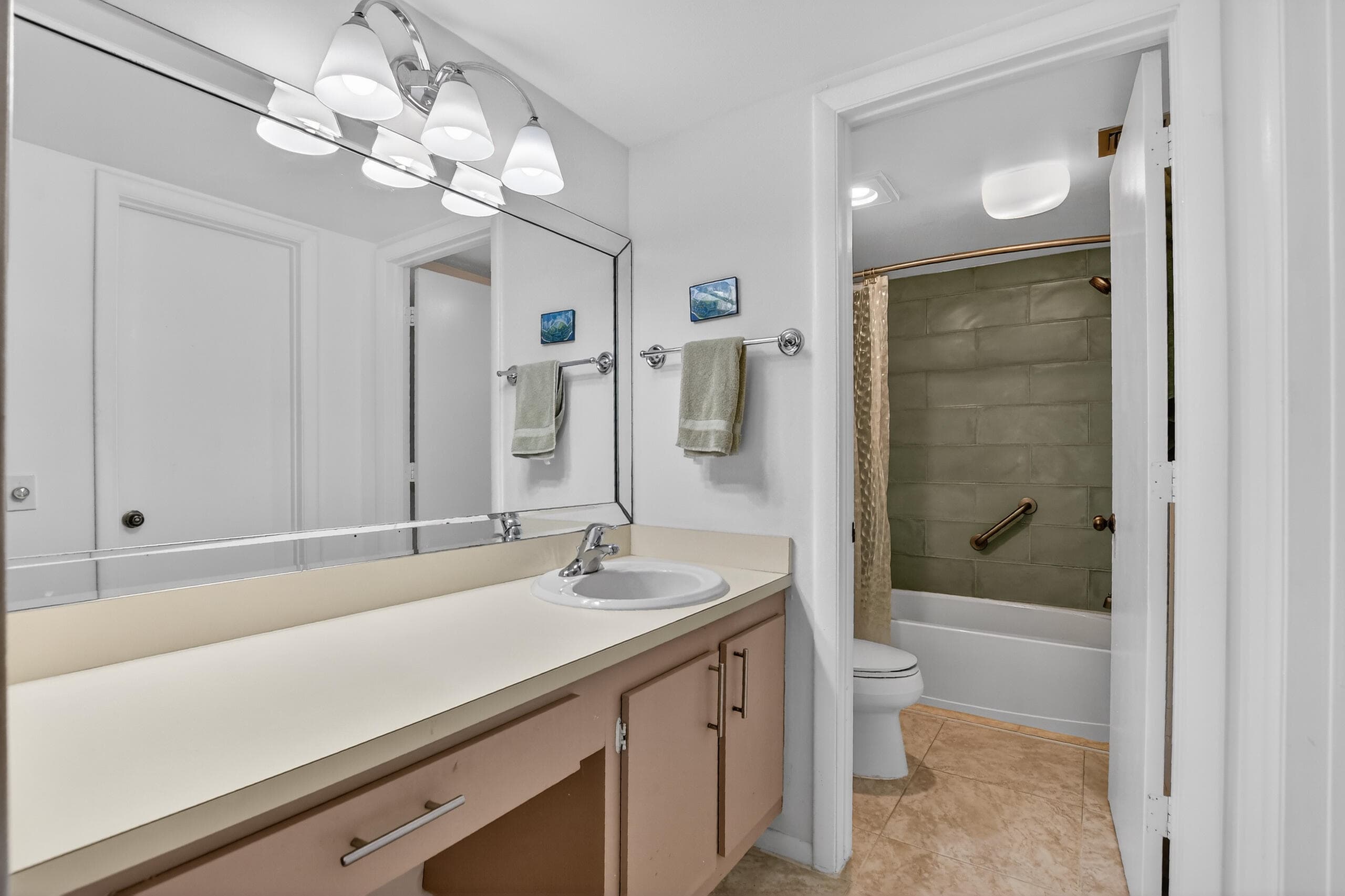 265 SE 10th Street 11c, Deerfield Beach, FL 33441 — photo 22 of 48