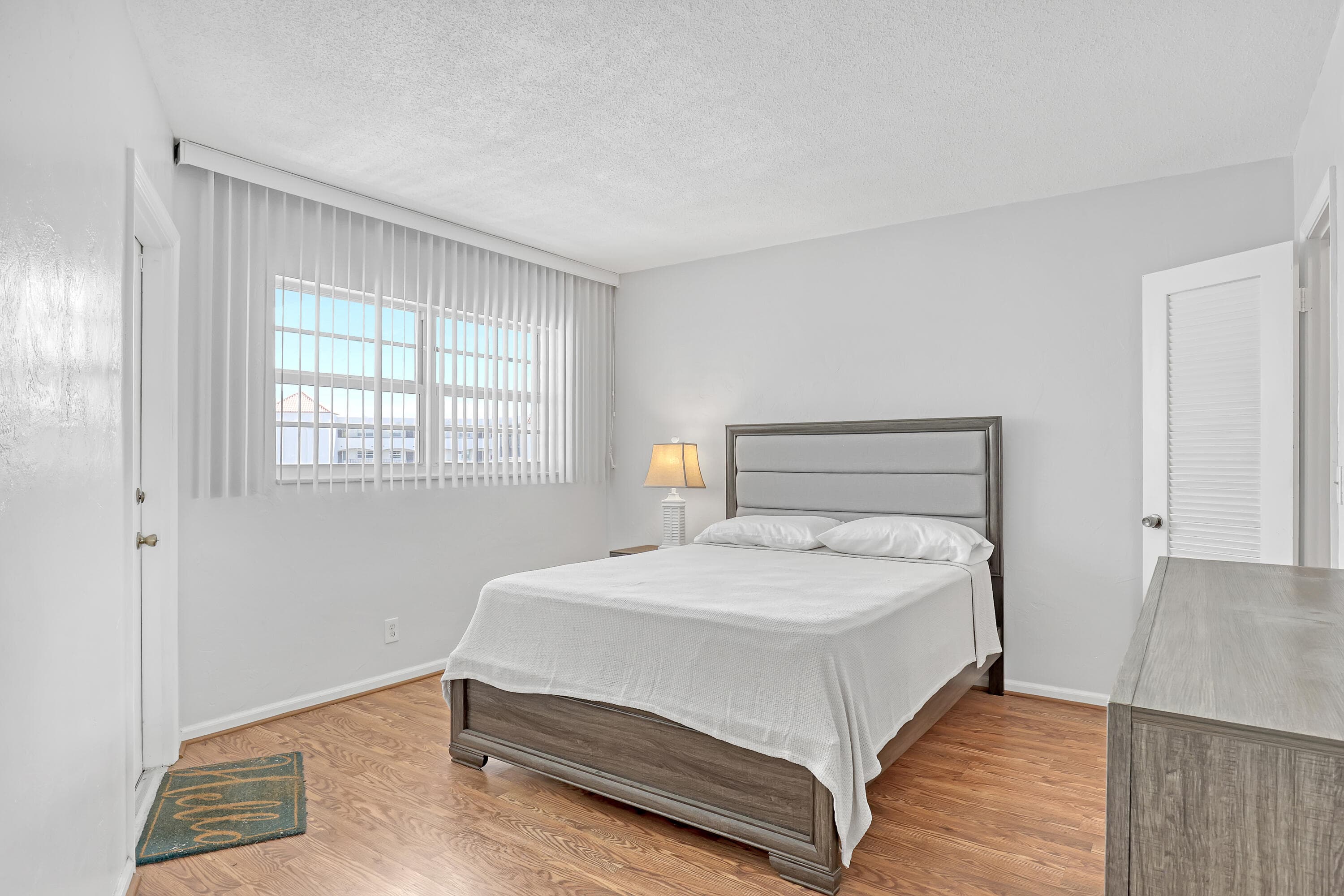 28 Yacht Club Drive 409, North Palm Beach, FL 33408 — photo 13 of 23