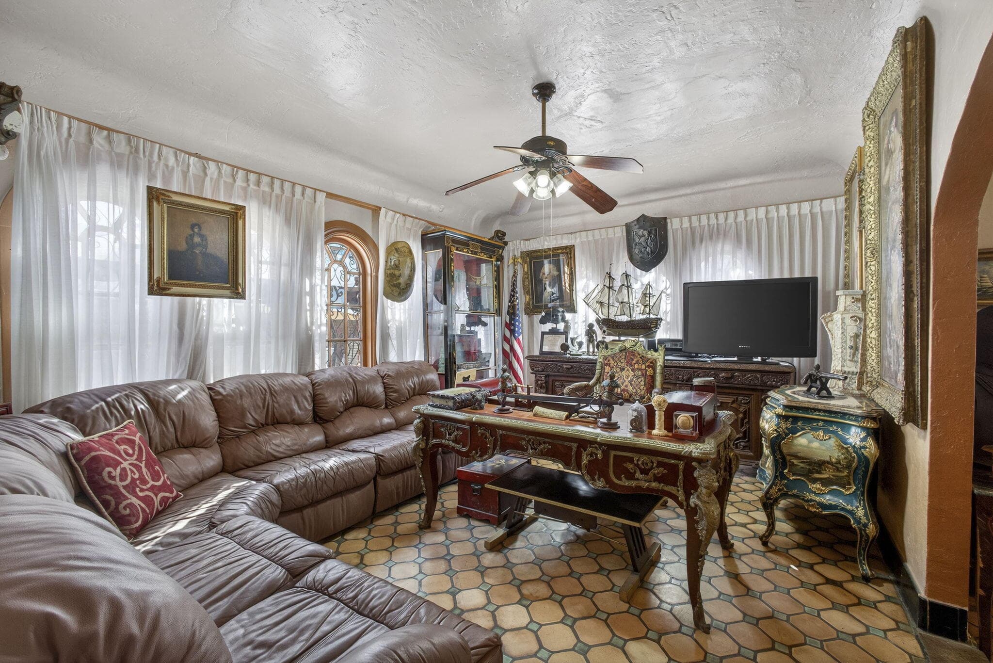 445 29th Street, West Palm Beach, FL 33407 — photo 9 of 61