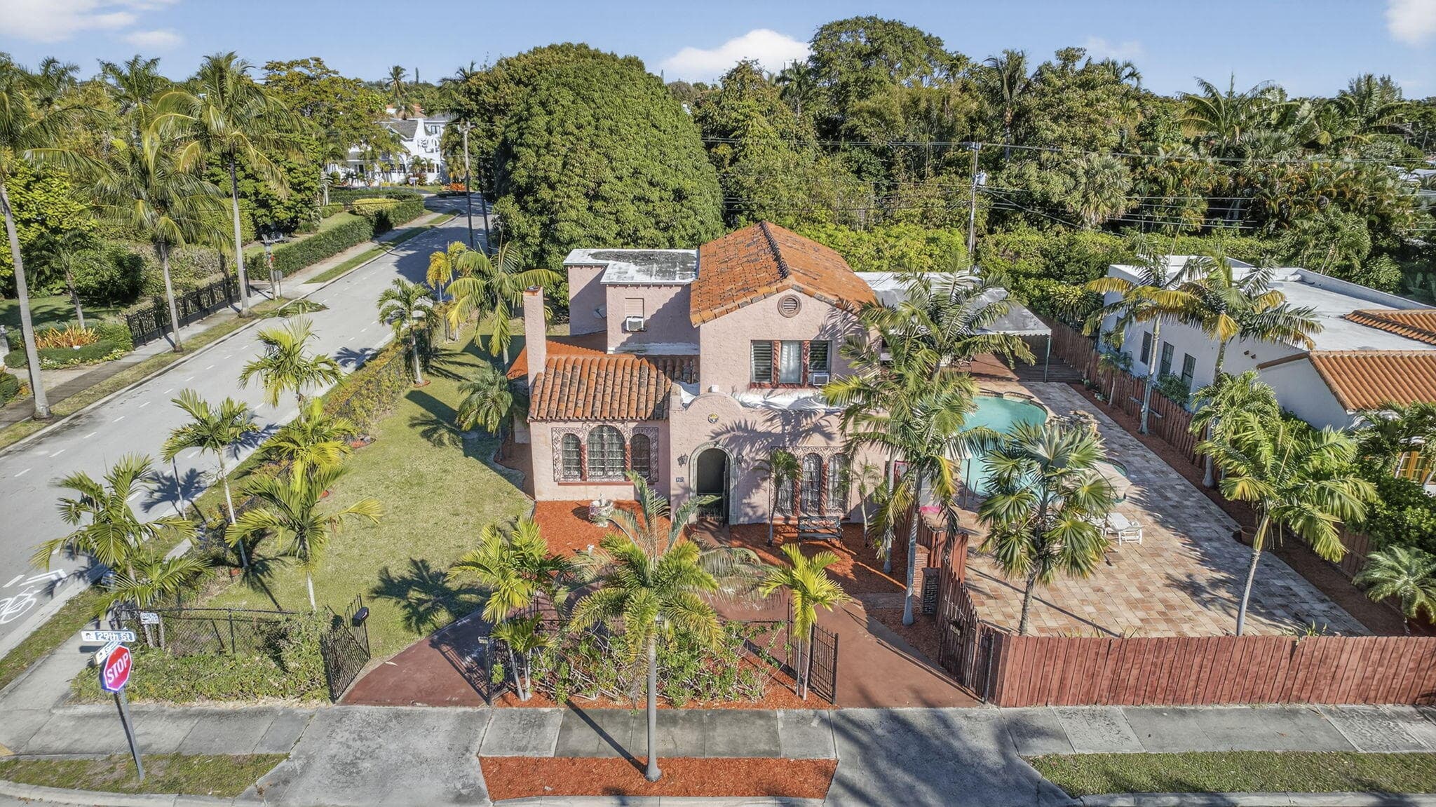 445 29th Street, West Palm Beach, FL 33407 — photo 1 of 61