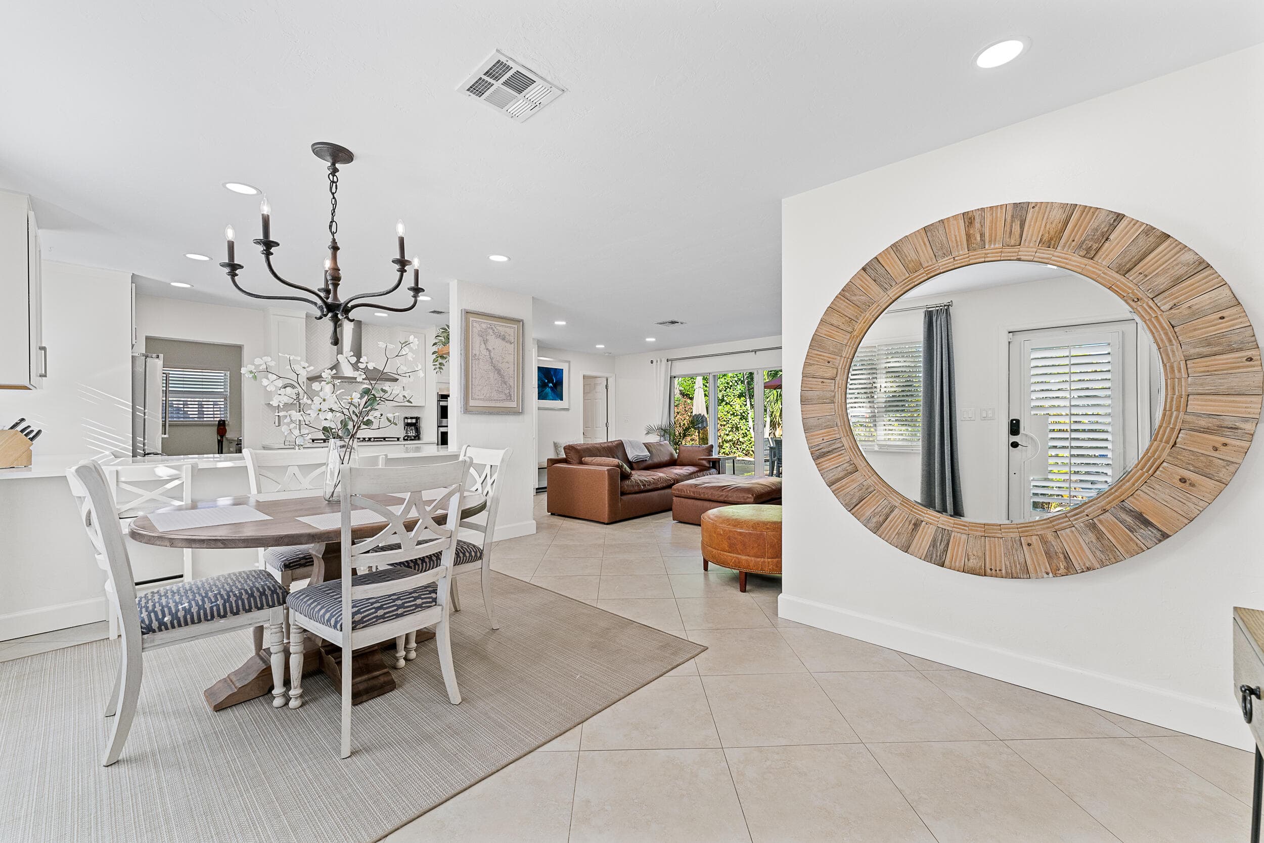 429 Inlet Road, North Palm Beach, FL 33408 — photo 12 of 38