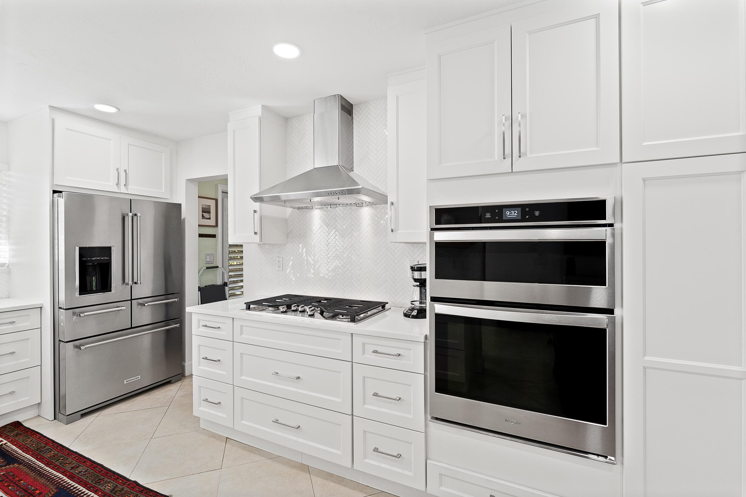 429 Inlet Road, North Palm Beach, FL 33408 — photo 9 of 38