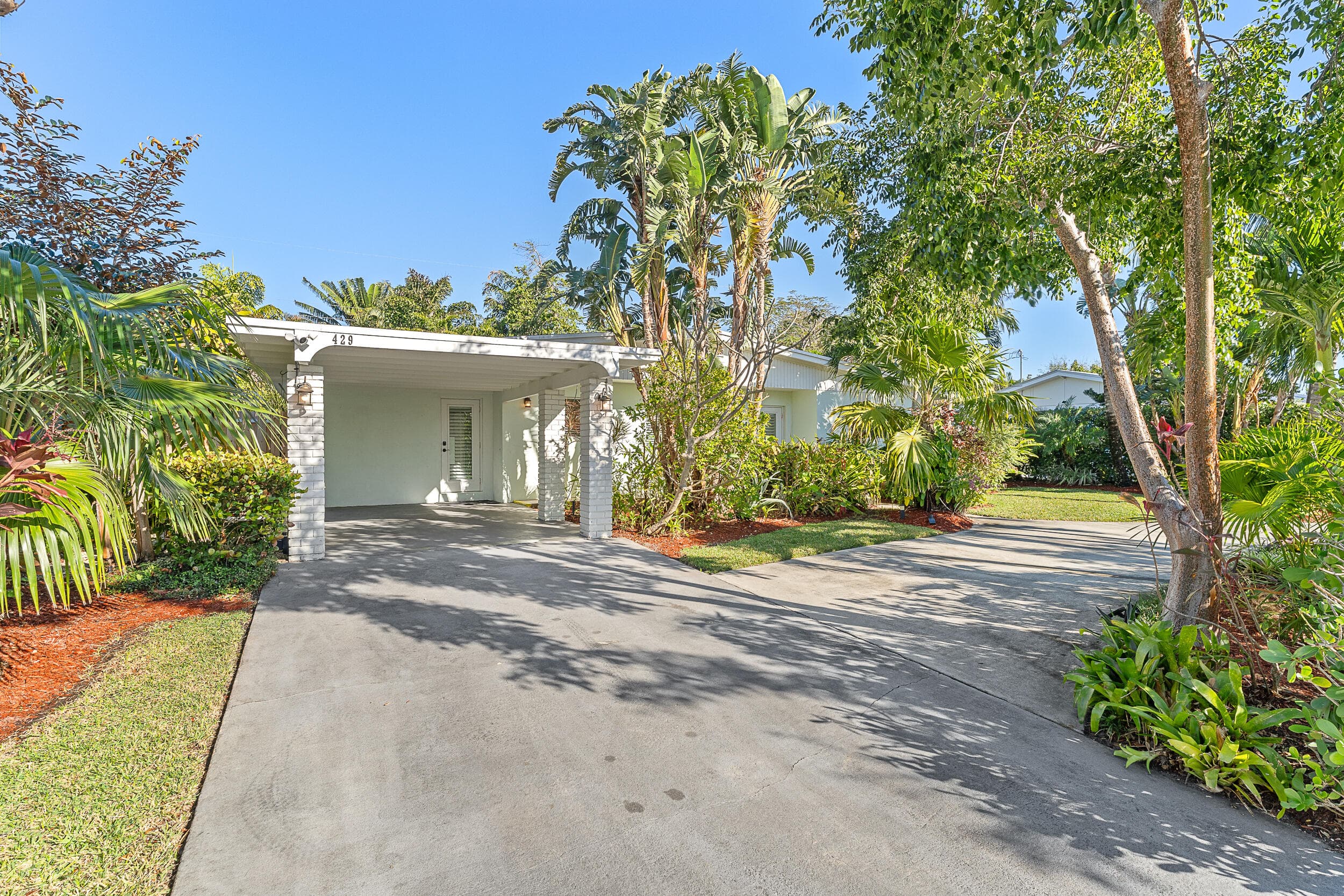 429 Inlet Road, North Palm Beach, FL 33408 — photo 29 of 38