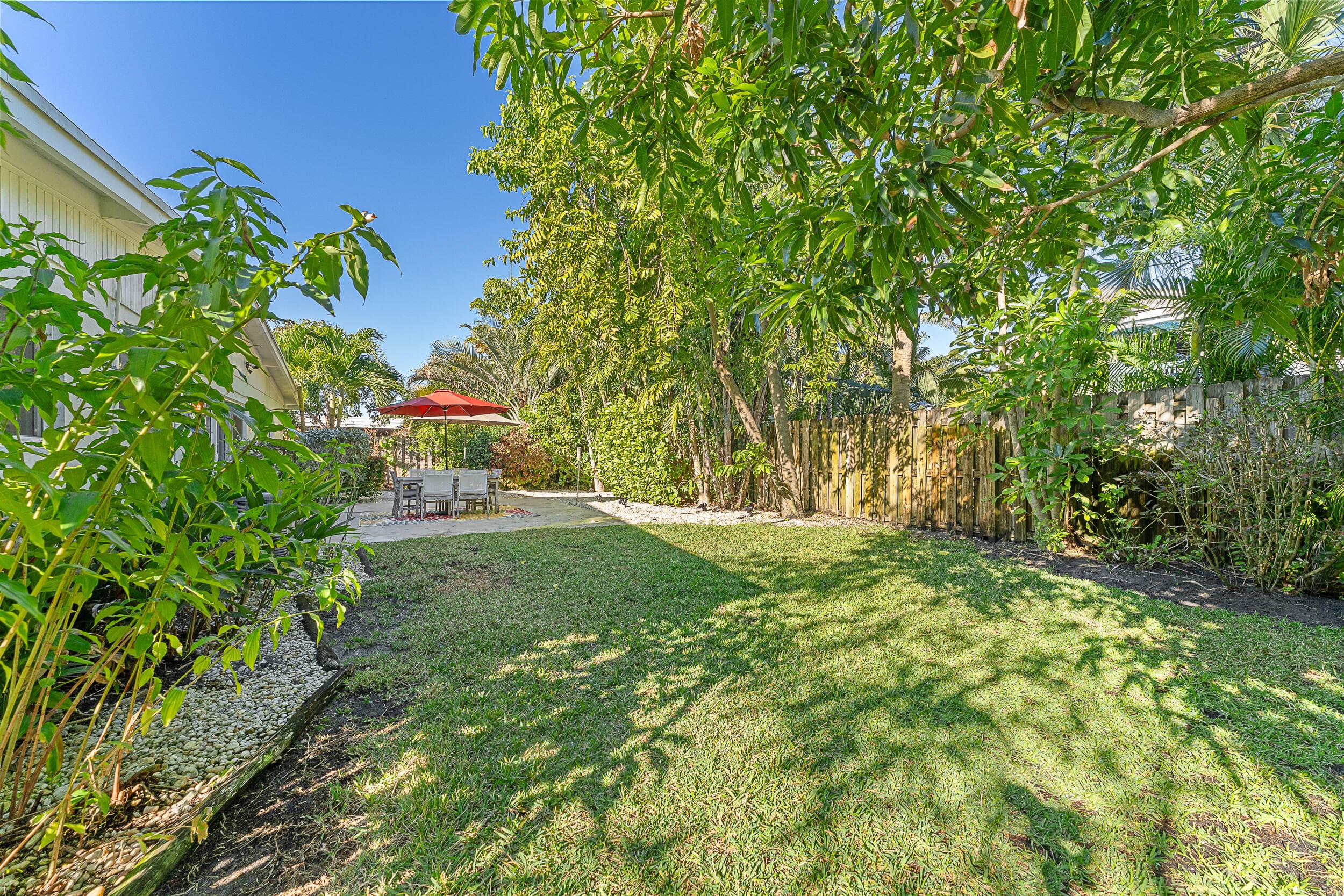 429 Inlet Road, North Palm Beach, FL 33408 — photo 27 of 38
