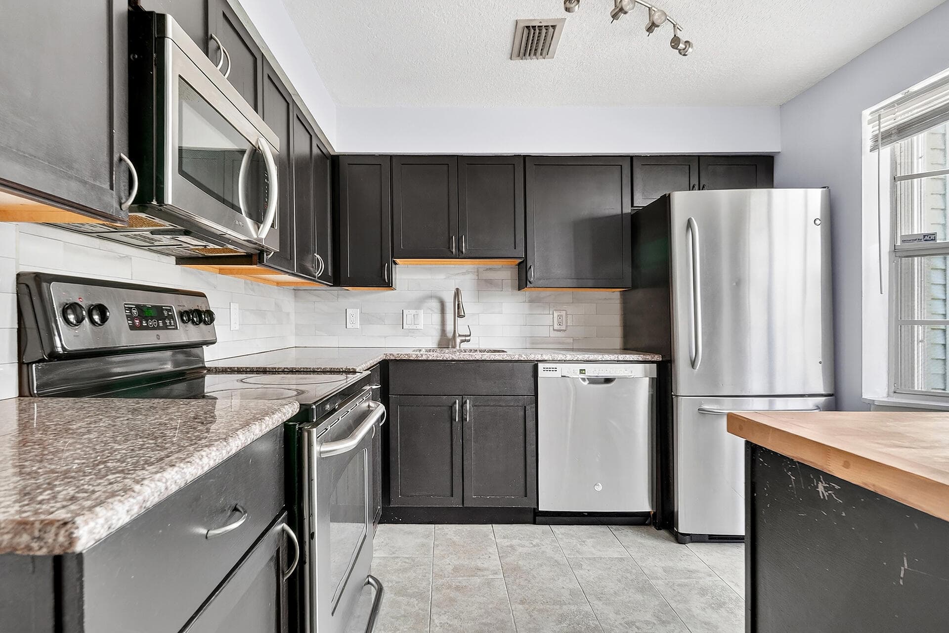 407 Georgian Park Drive, Jupiter, FL 33458 — photo 10 of 45