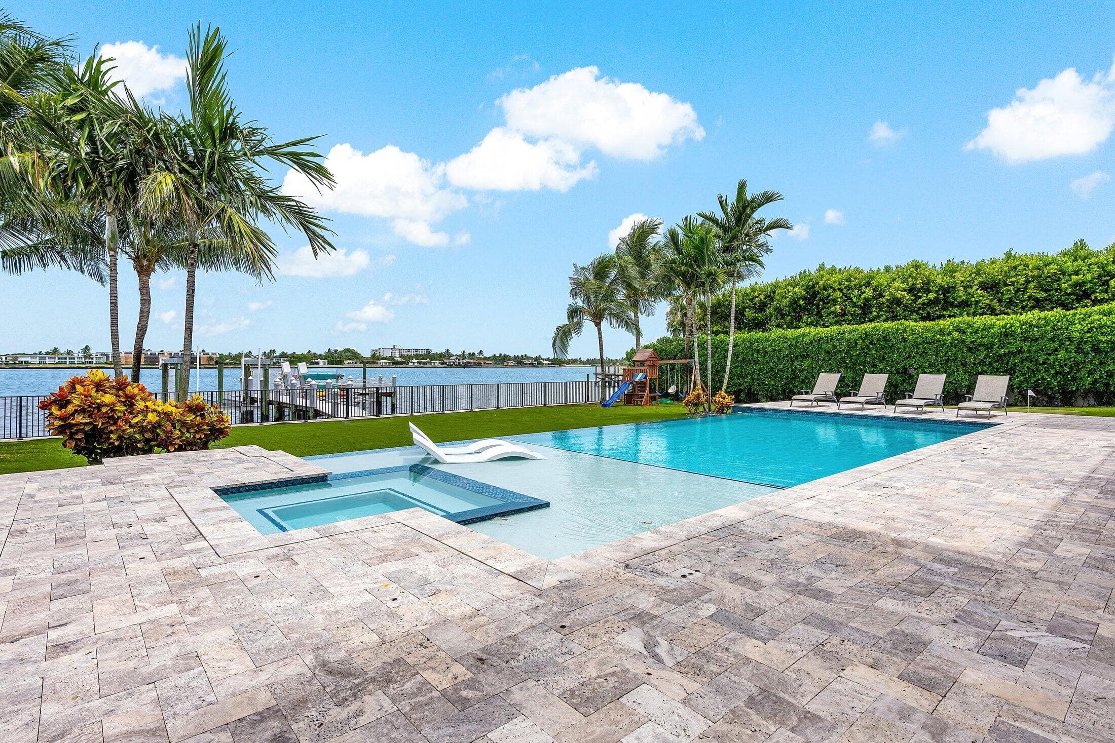 2100 Notre Dame Drive, Lake Worth Beach, FL 33460 — photo 14 of 46