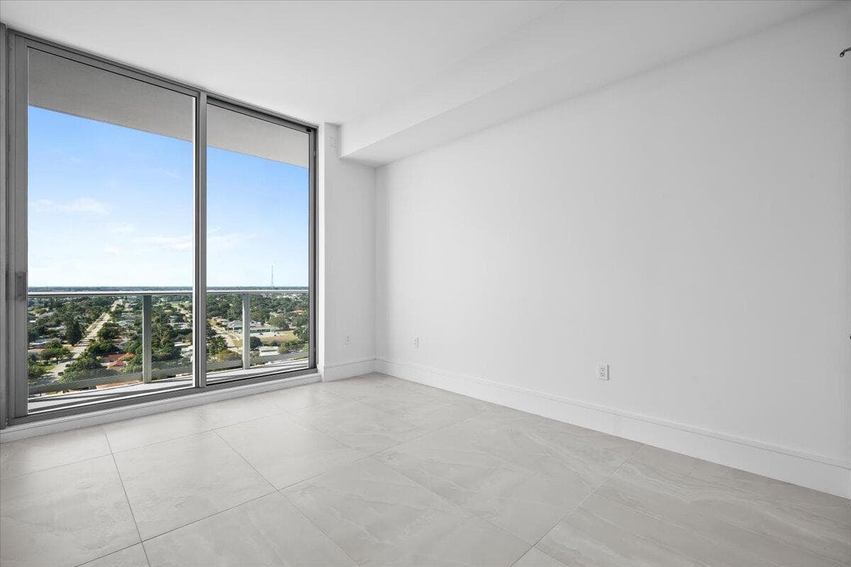 220 Lake Shore Drive 1706, Lake Park, FL 33403 — photo 22 of 25