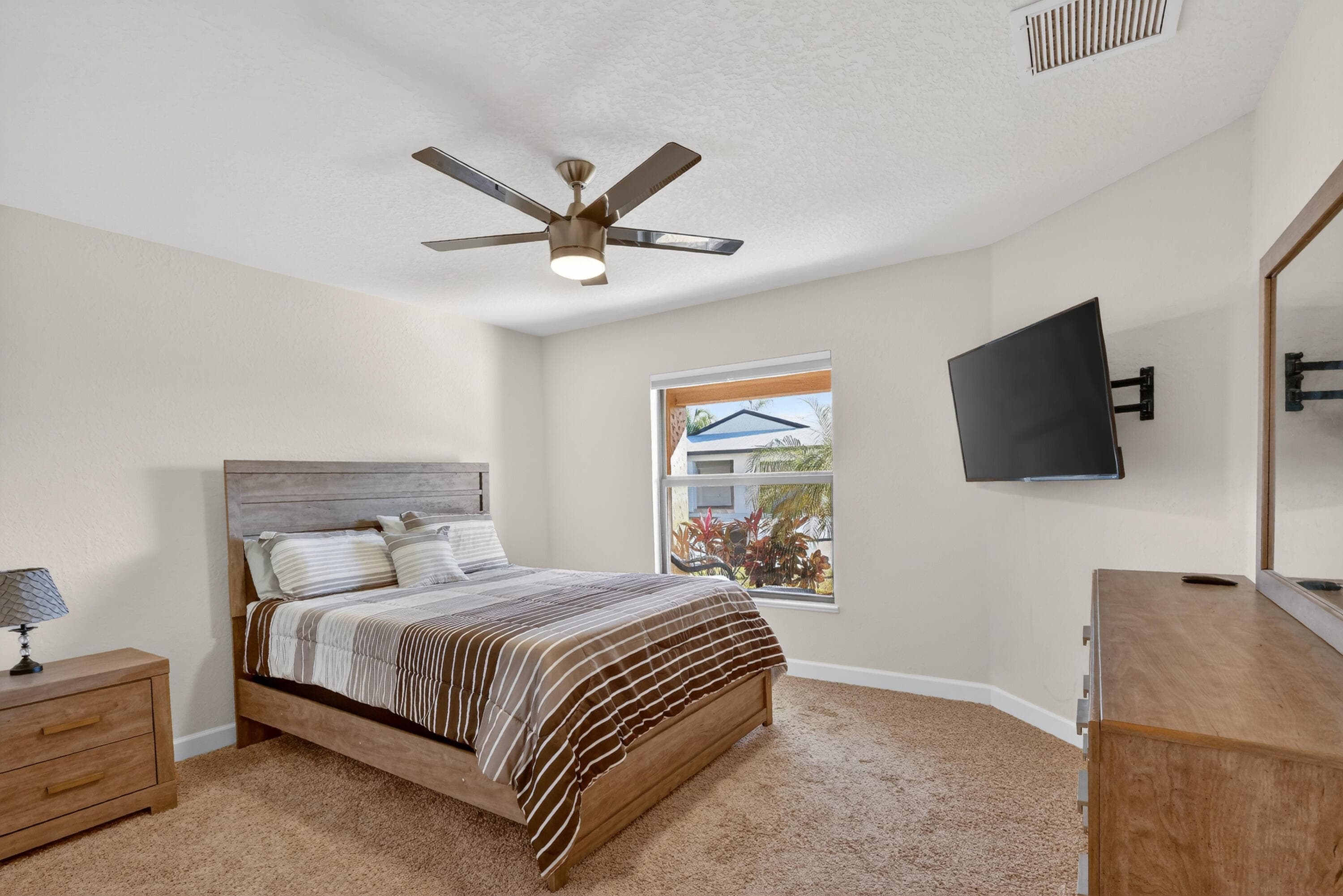 3 Los Gatos Lane, Port St. Lucie, FL 34952 — photo 31 of 51
