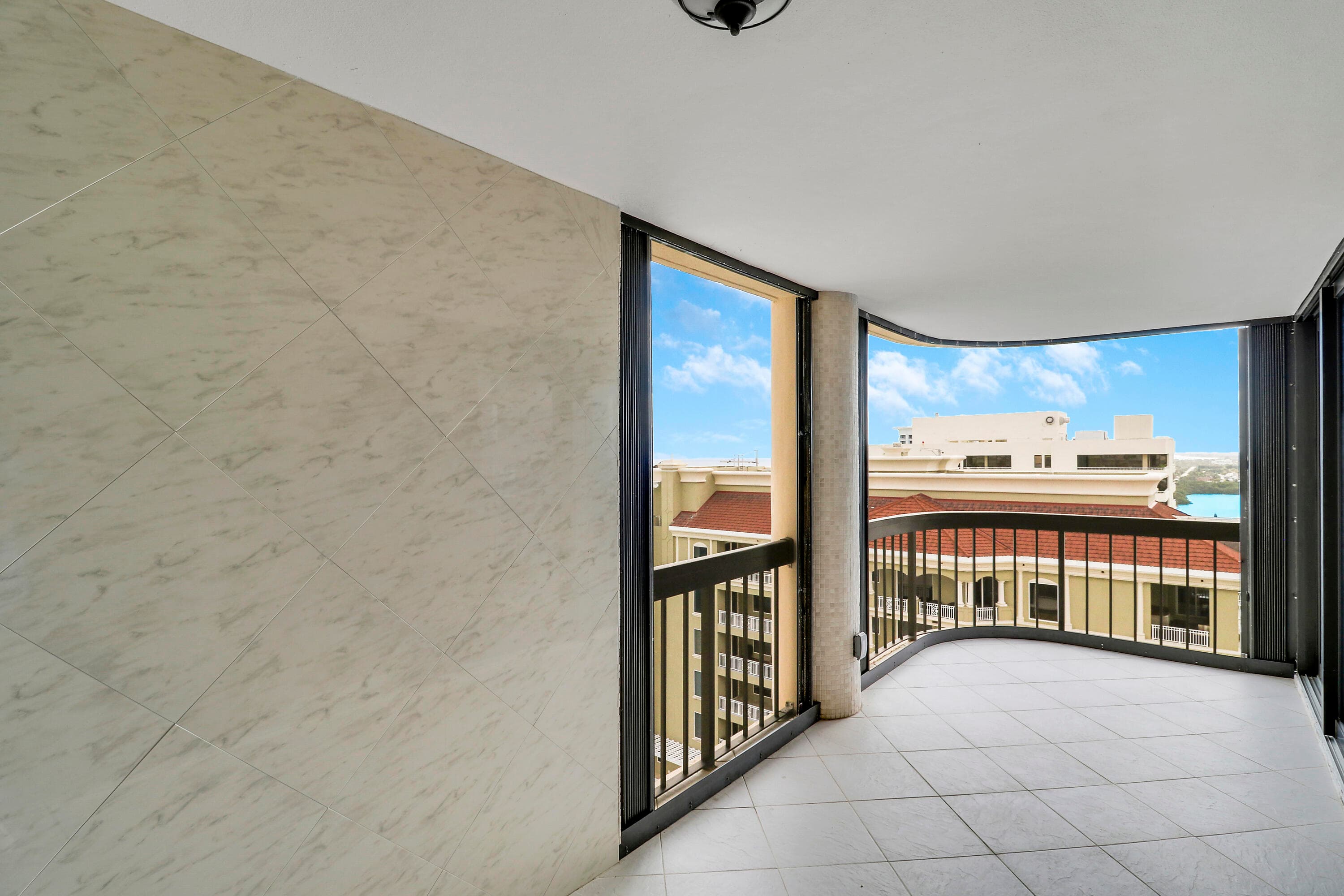 5380 N Ocean Drive 20b, Singer Island, FL 33404 — photo 10 of 32
