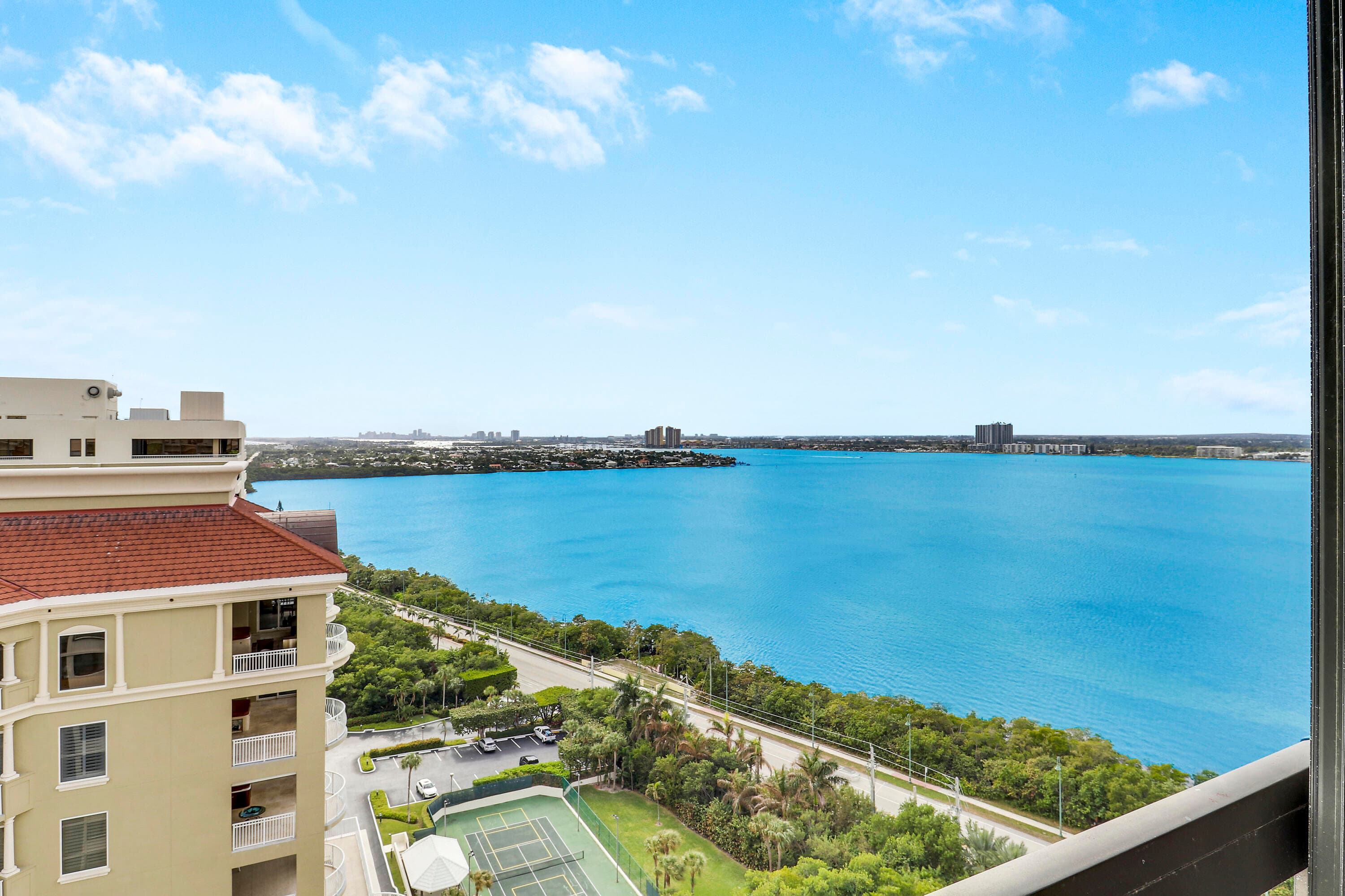 5380 N Ocean Drive 20b, Singer Island, FL 33404 — photo 2 of 32