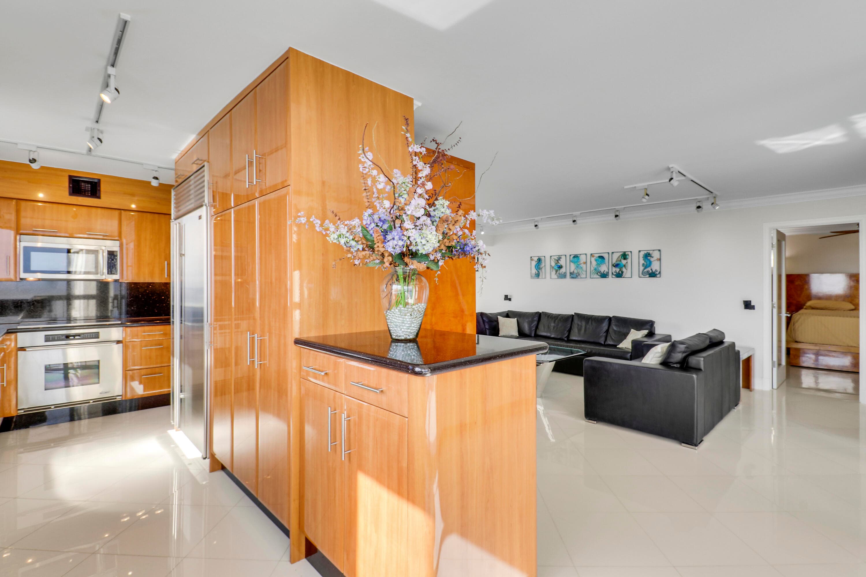 5380 N Ocean Drive 20b, Singer Island, FL 33404 — photo 3 of 32