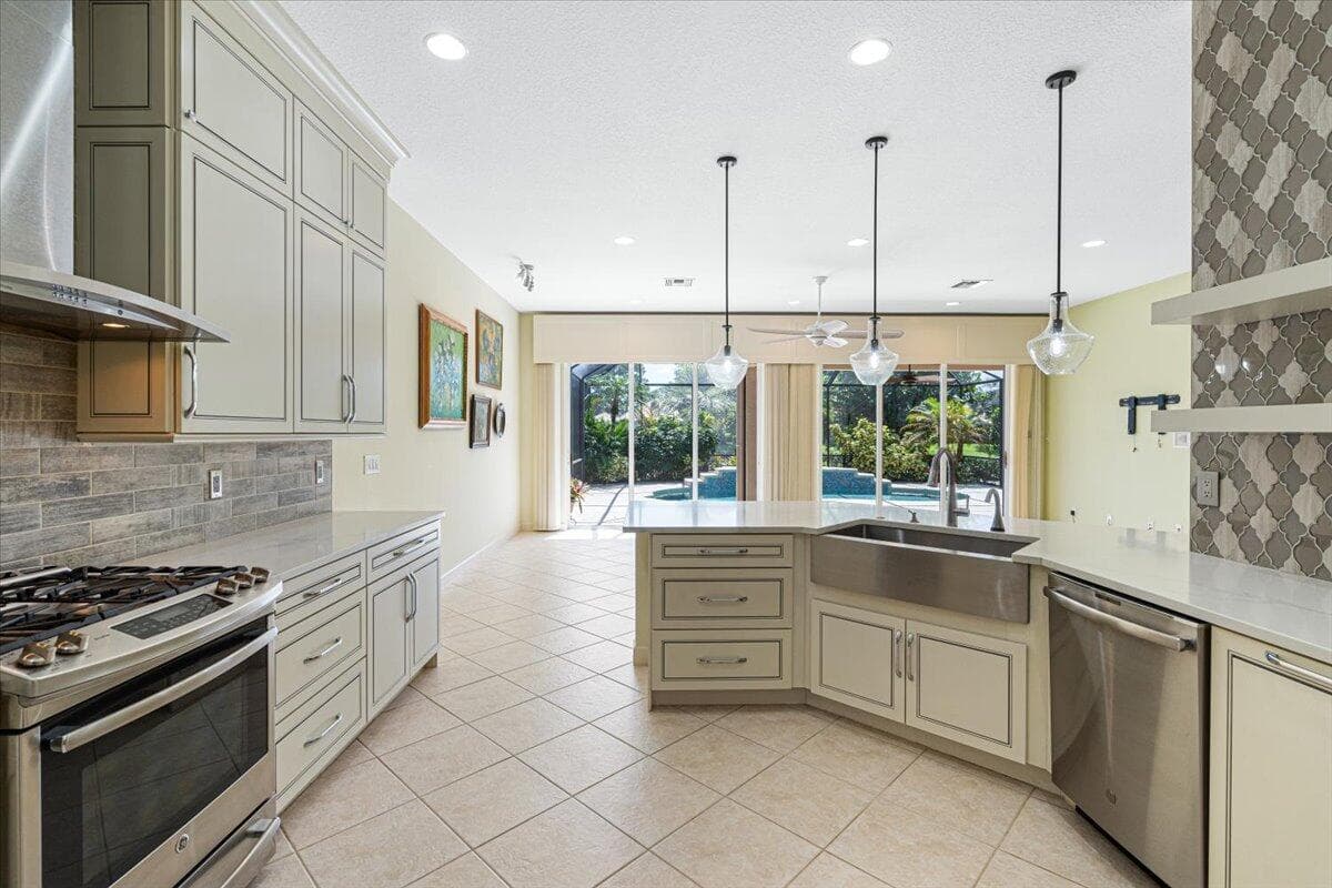 8332 Muirfield Way, Port St. Lucie, FL 34986 — photo 27 of 55