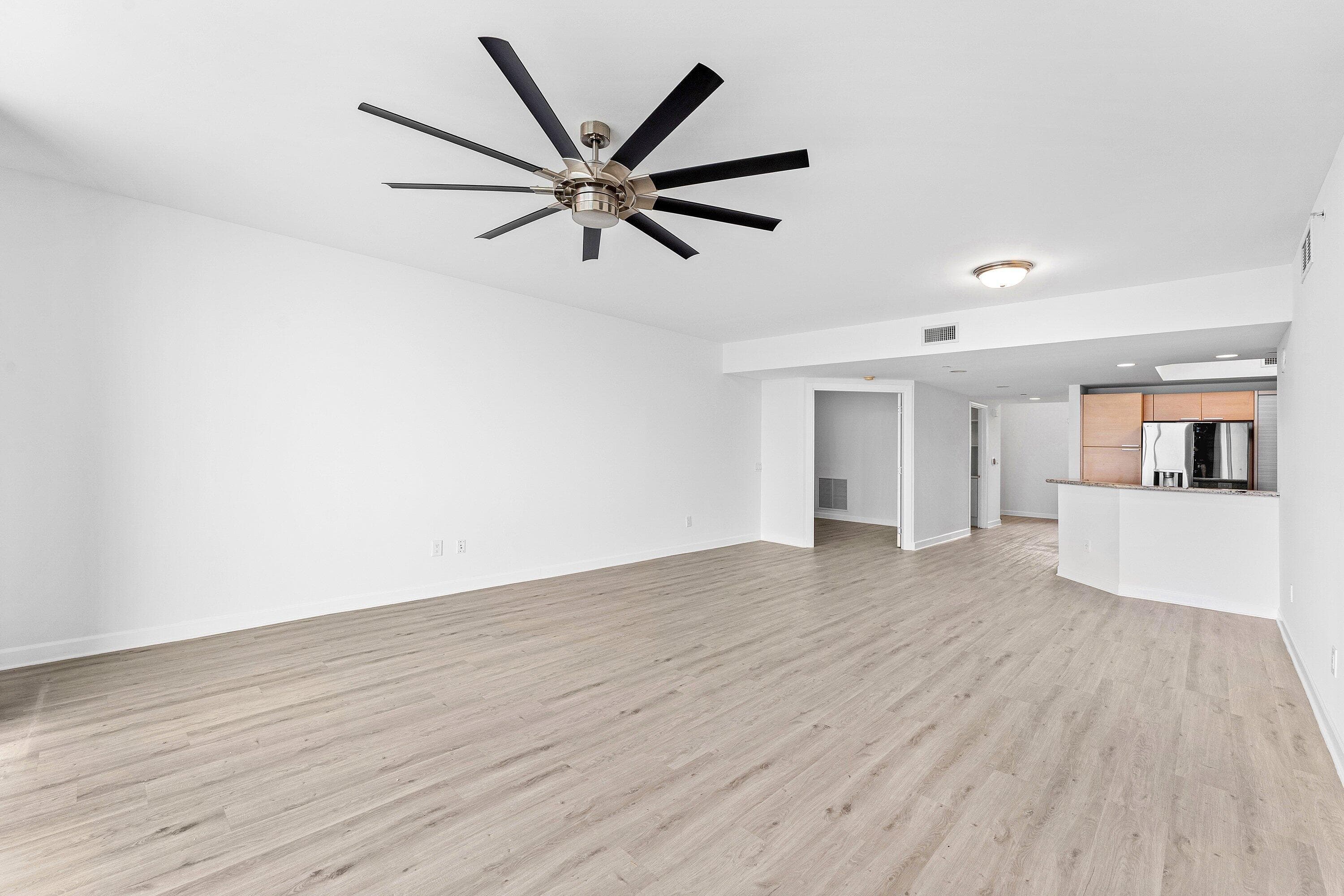 2640 Lake Shore Drive 614, Riviera Beach, FL 33404 — photo 8 of 63