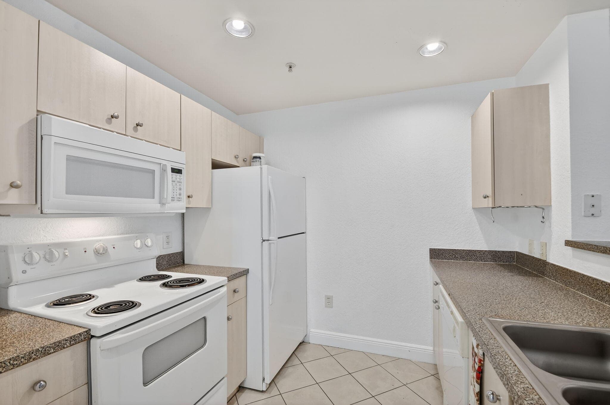 1805 N Flagler Drive 115, West Palm Beach, FL 33407 — photo 8 of 48