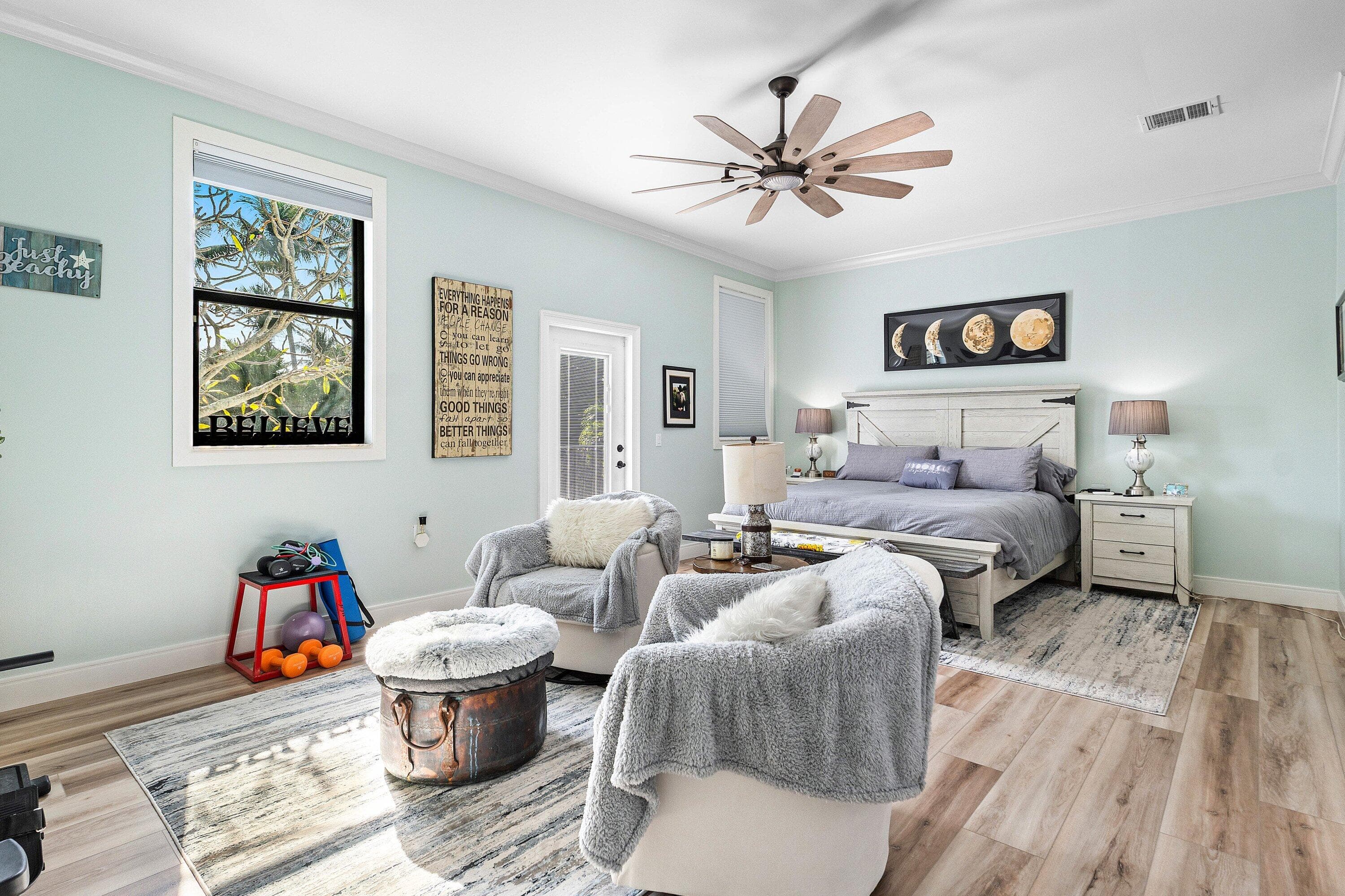 19 E Ocean Avenue, Ocean Ridge, FL 33435 — photo 13 of 29