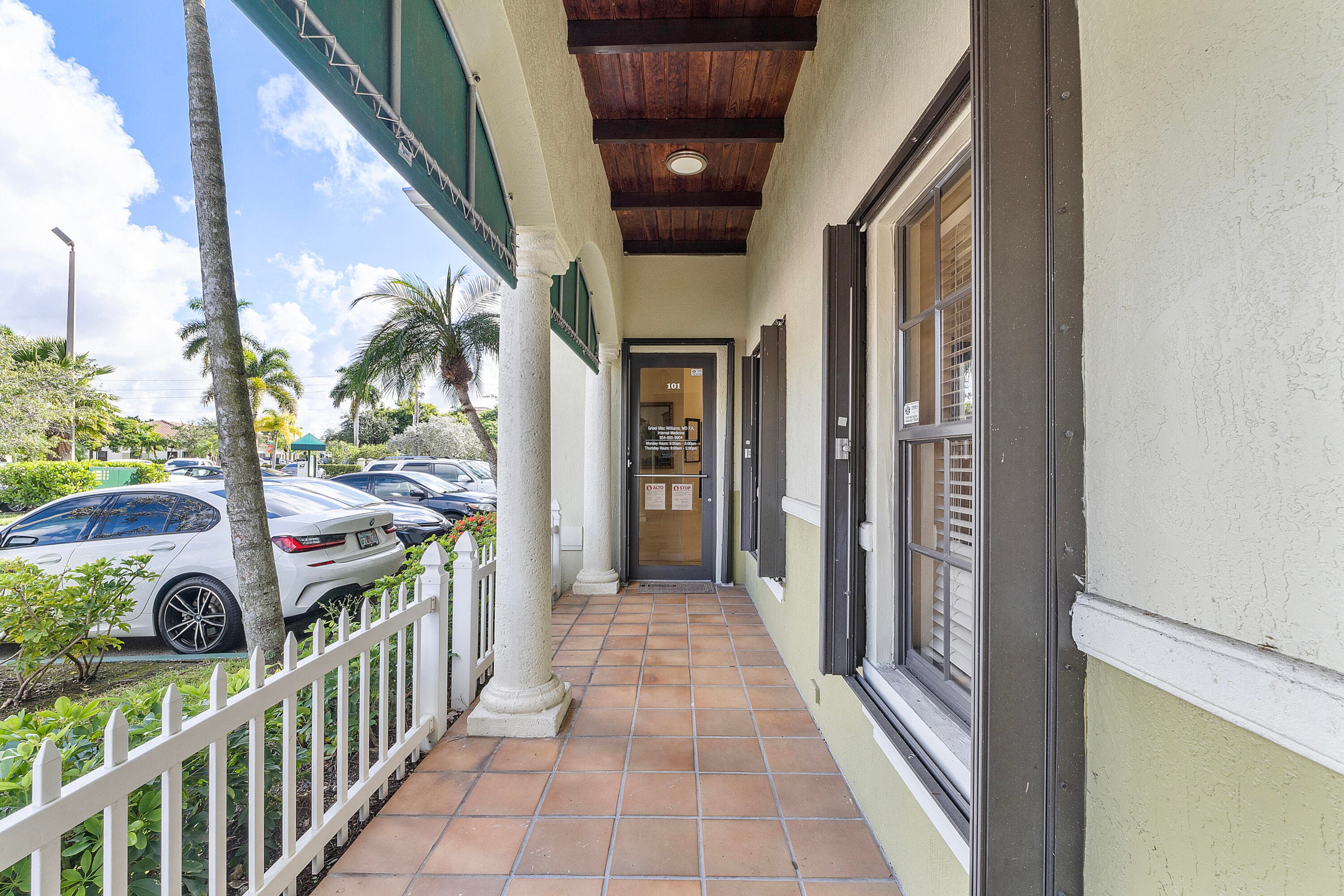 18044 NW 6th Street 101, Pembroke Pines, FL 33029 — photo 2 of 16