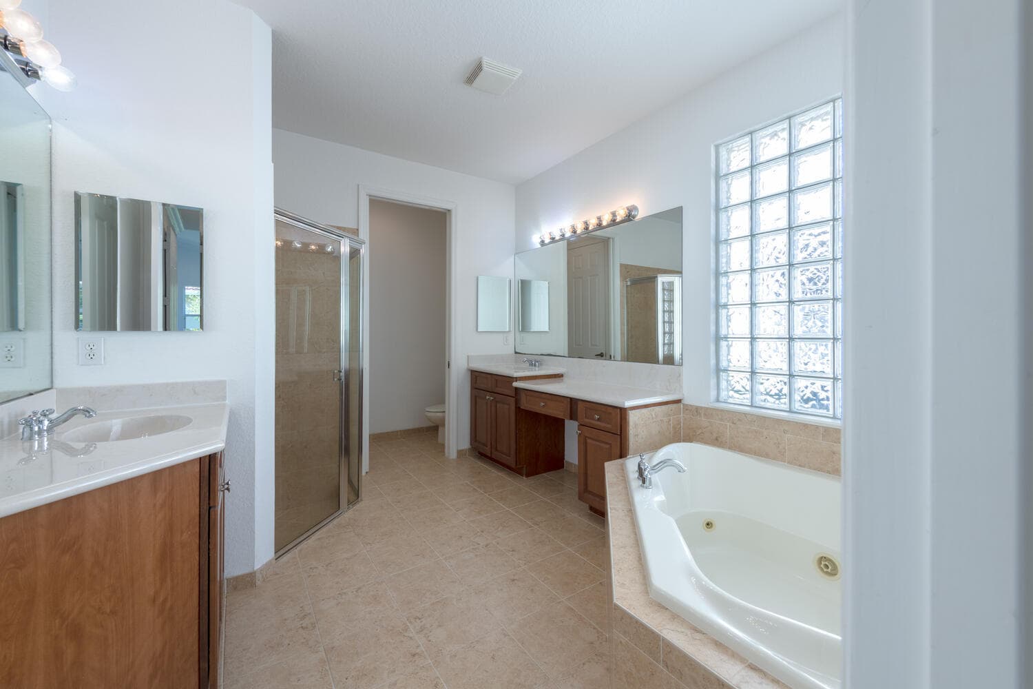 754 Aberfoyle Avenue, Fort Pierce, FL 34947 — photo 11 of 19