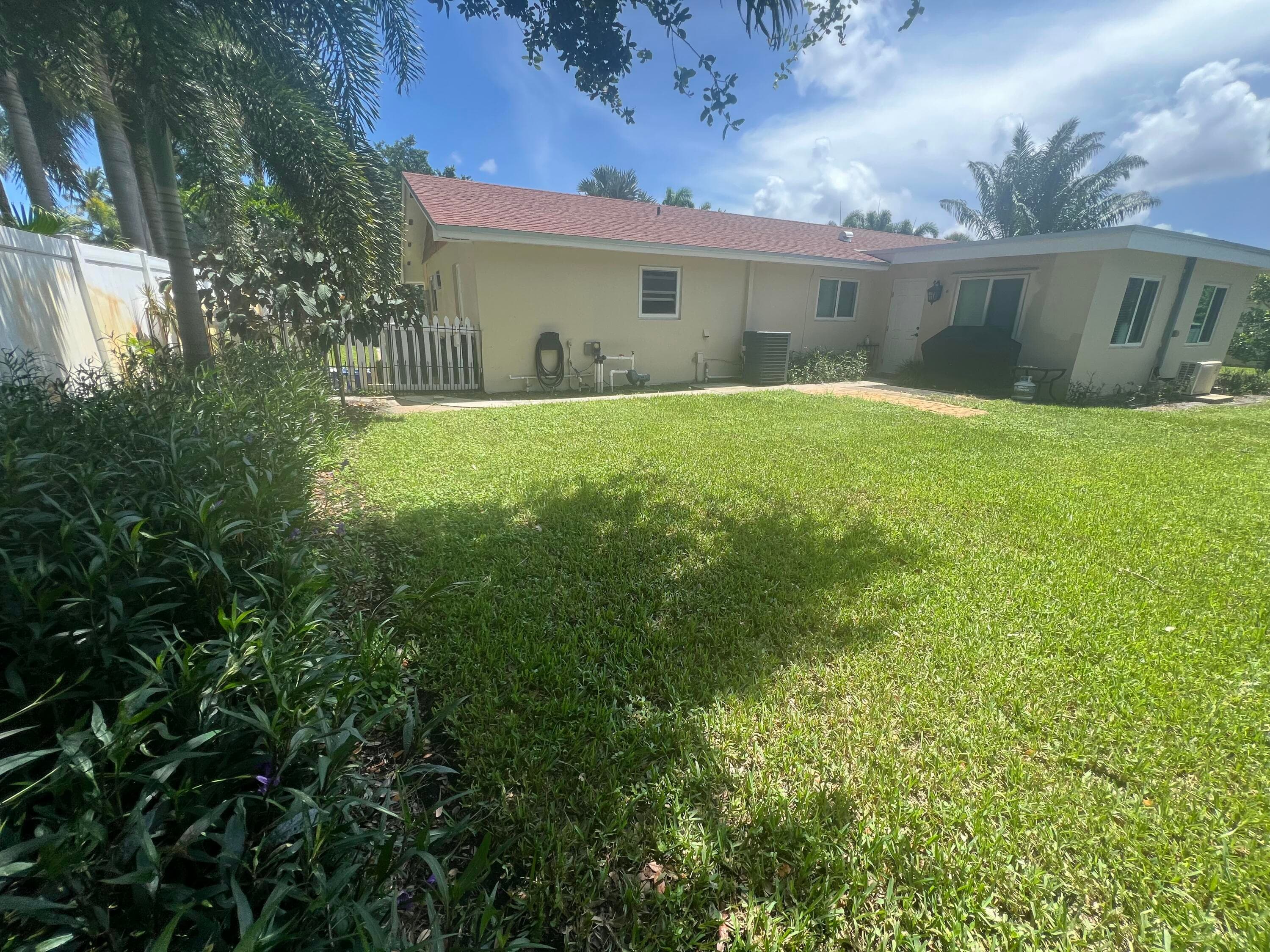 2081 Joy Rene Lane, North Palm Beach, FL 33408 — photo 6 of 56