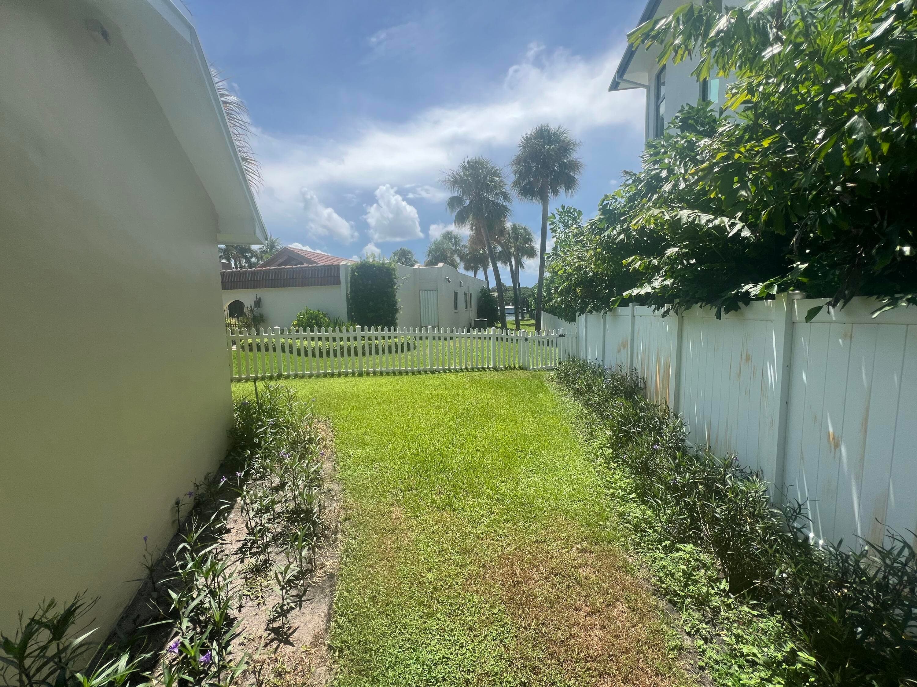 2081 Joy Rene Lane, North Palm Beach, FL 33408 — photo 9 of 56