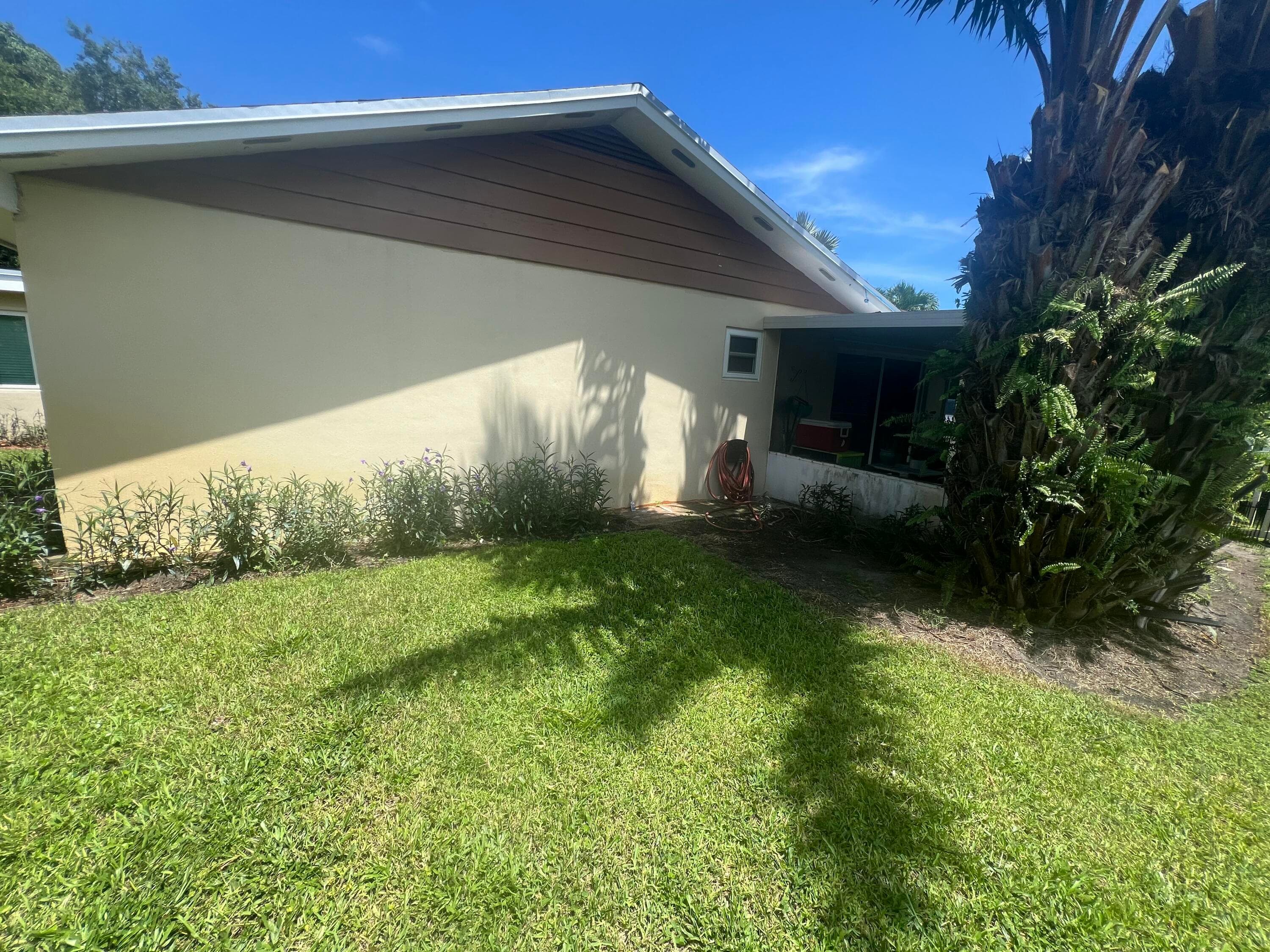 2081 Joy Rene Lane, North Palm Beach, FL 33408 — photo 12 of 56