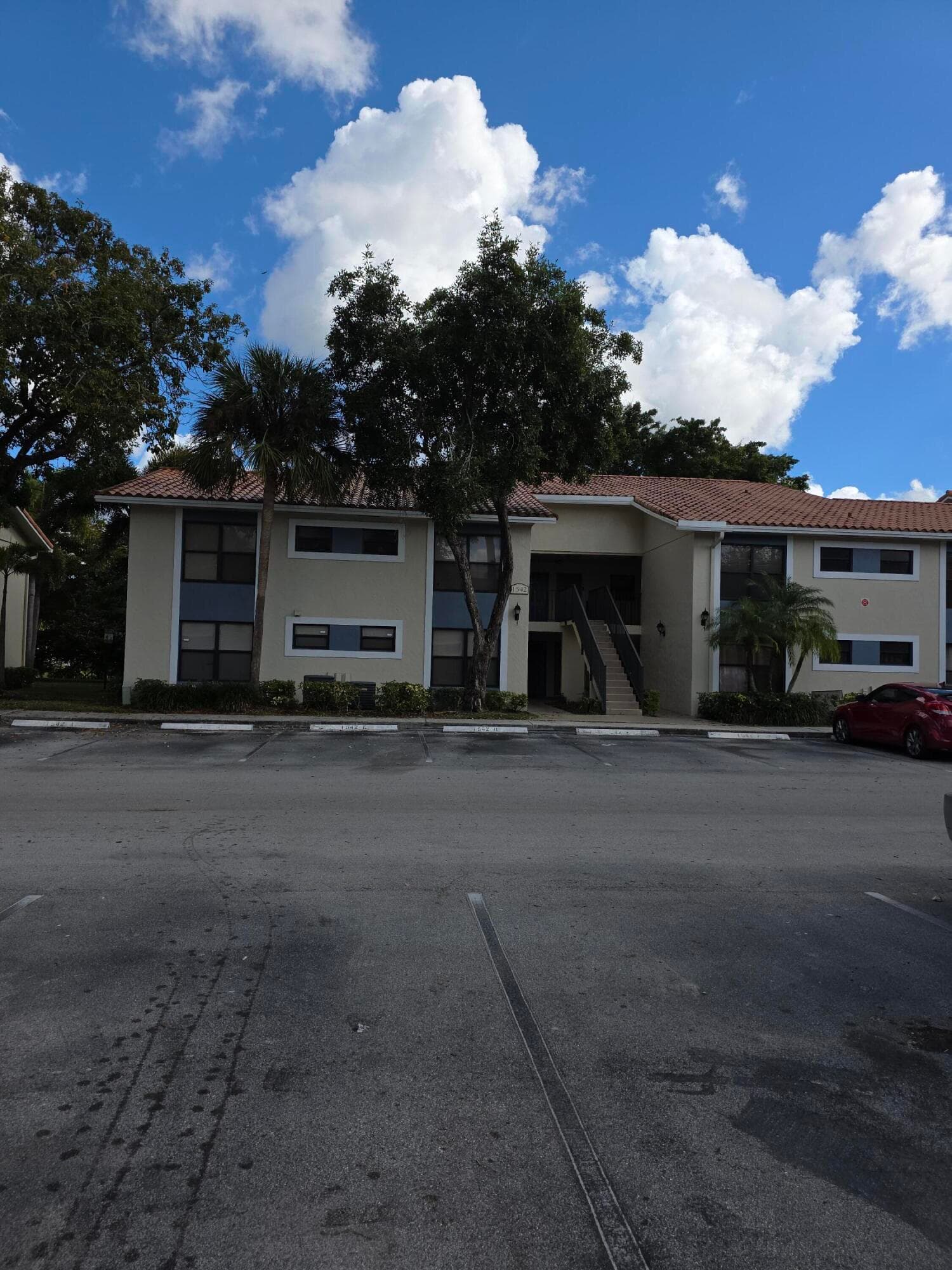1542 Lake Crystal Drive H, West Palm Beach, FL 33411 — photo 1 of 37