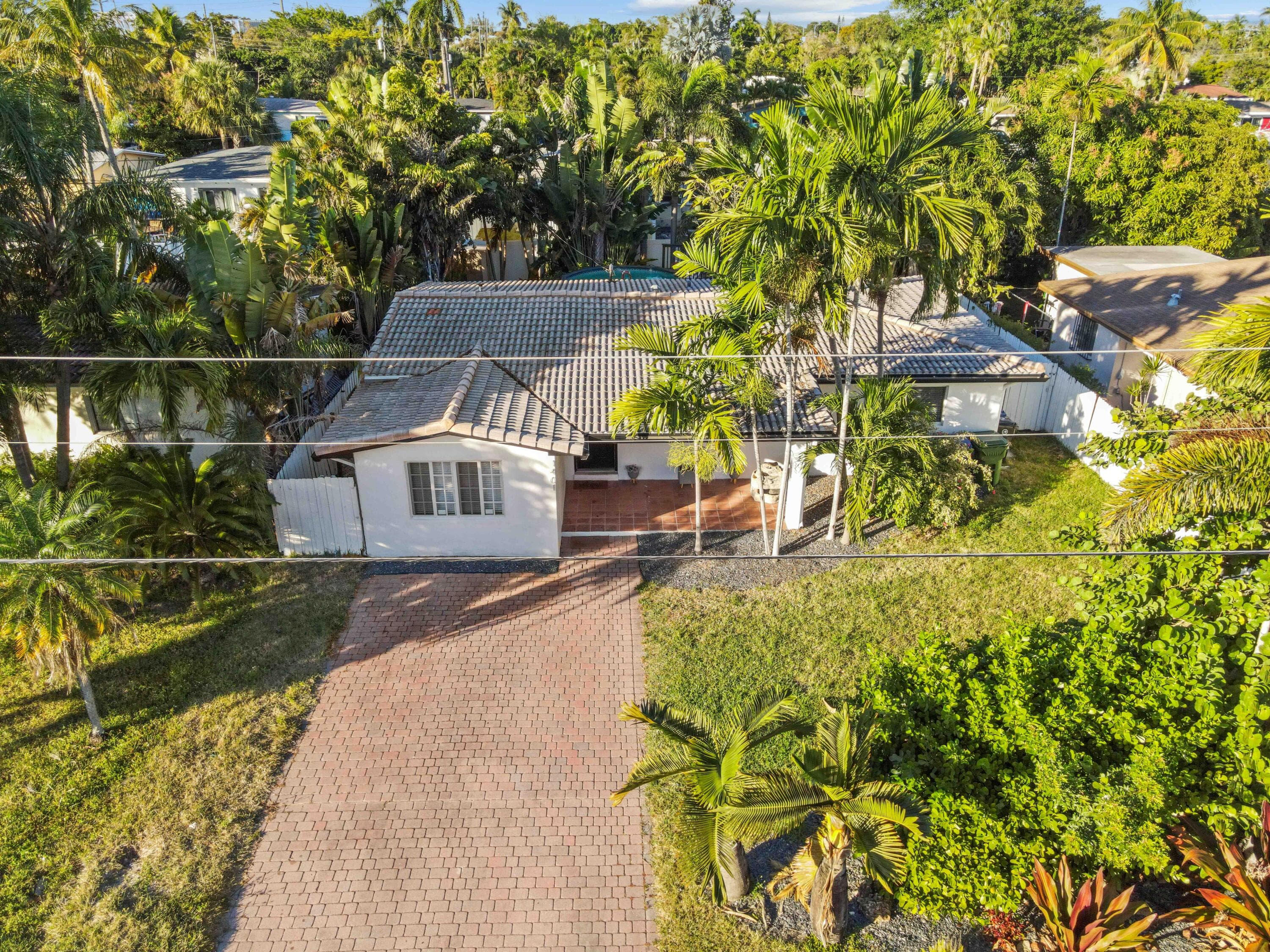 1401 NE 14th Street, Fort Lauderdale, FL 33304 — photo 34 of 36
