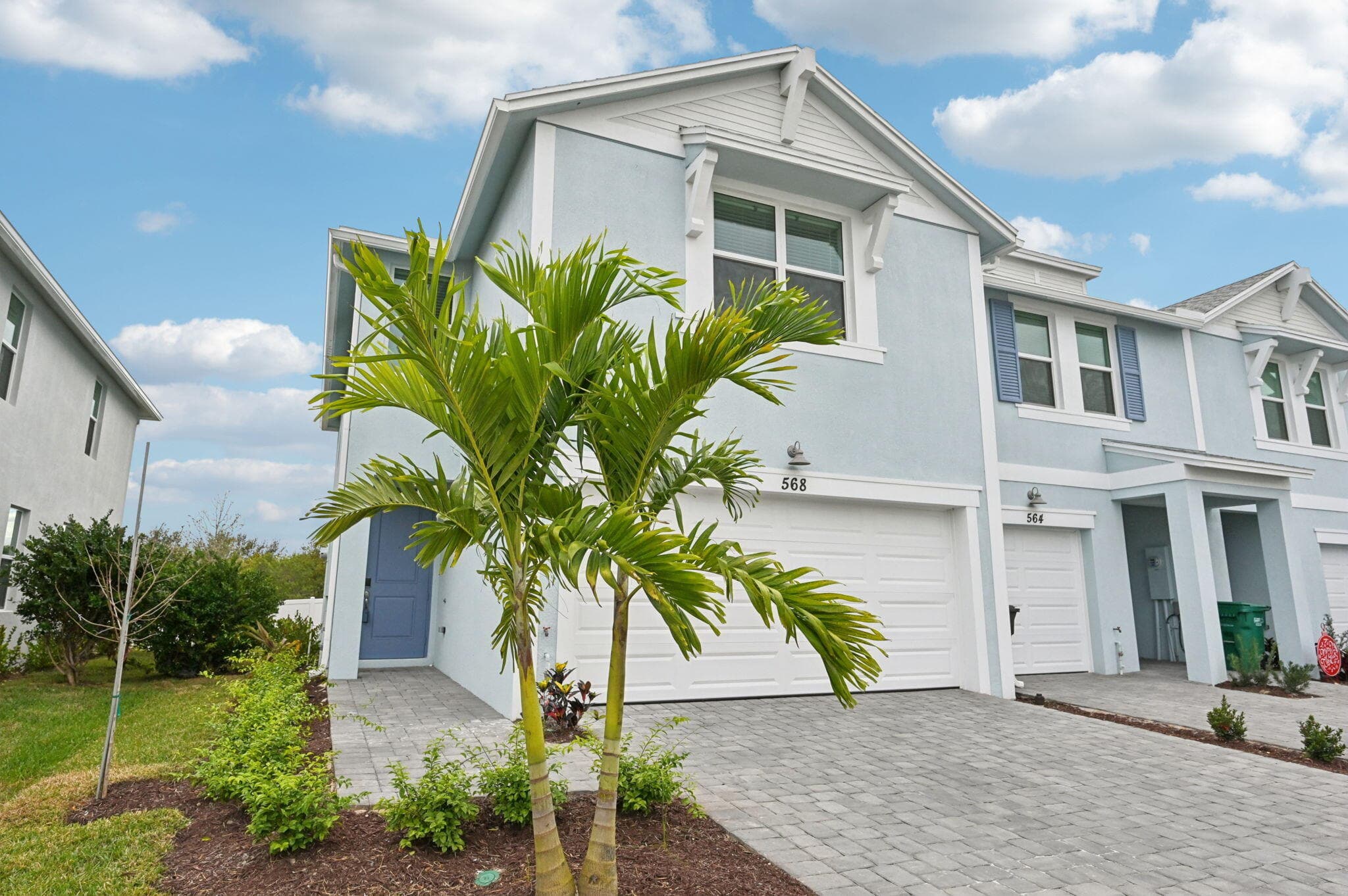 568 Salisbury Circle, Fort Pierce, FL 34982 — photo 3 of 32