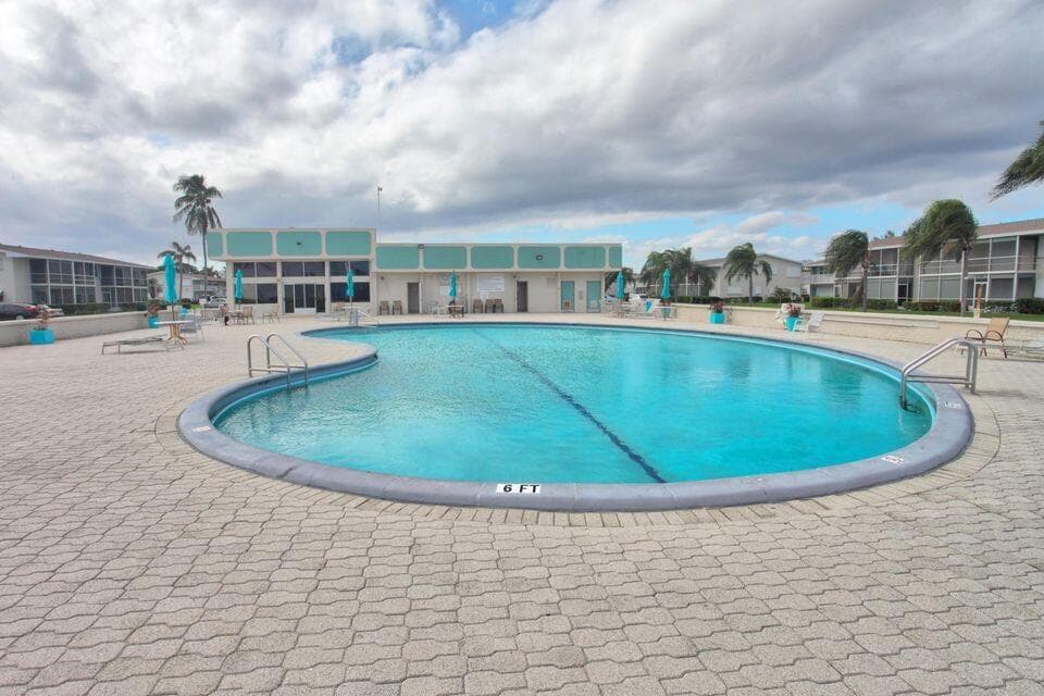 480 Horizons W 104, Boynton Beach, FL 33435 — photo 23 of 23