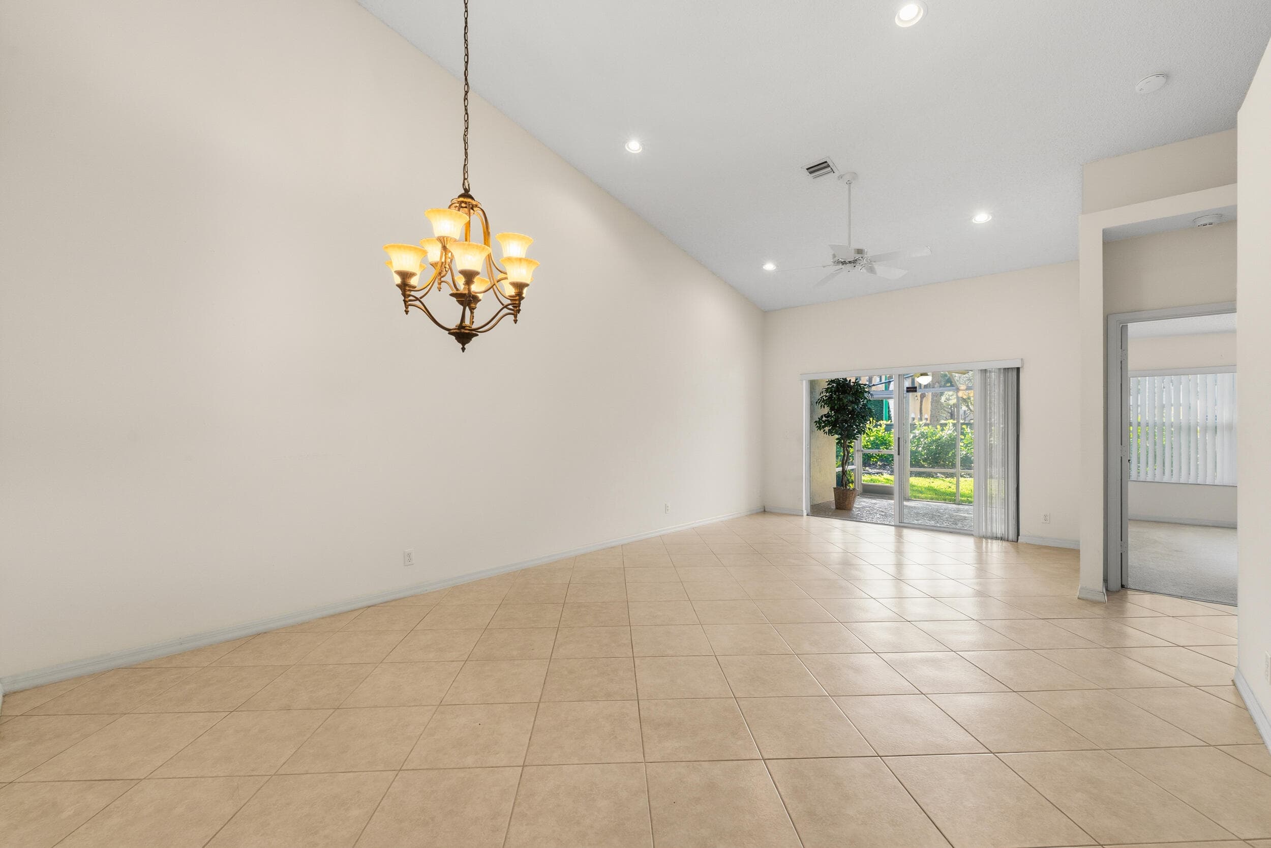 15305 Ixora Road, Delray Beach, FL 33484 — photo 13 of 37