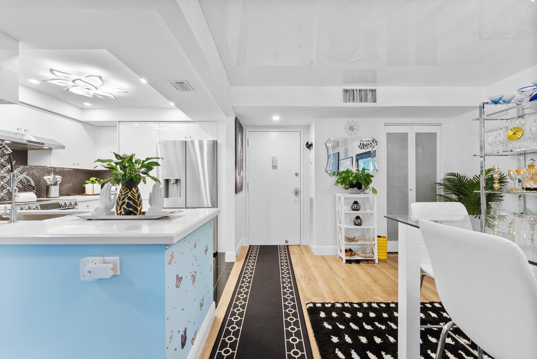 1160 N Federal Highway 221, Fort Lauderdale, FL 33304 — photo 12 of 62