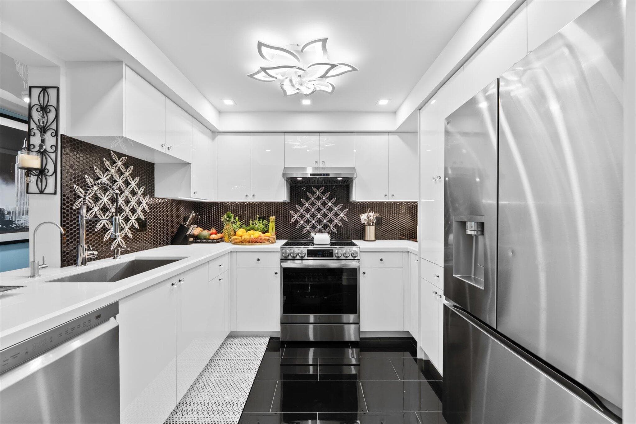 1160 N Federal Highway 221, Fort Lauderdale, FL 33304 — photo 15 of 62