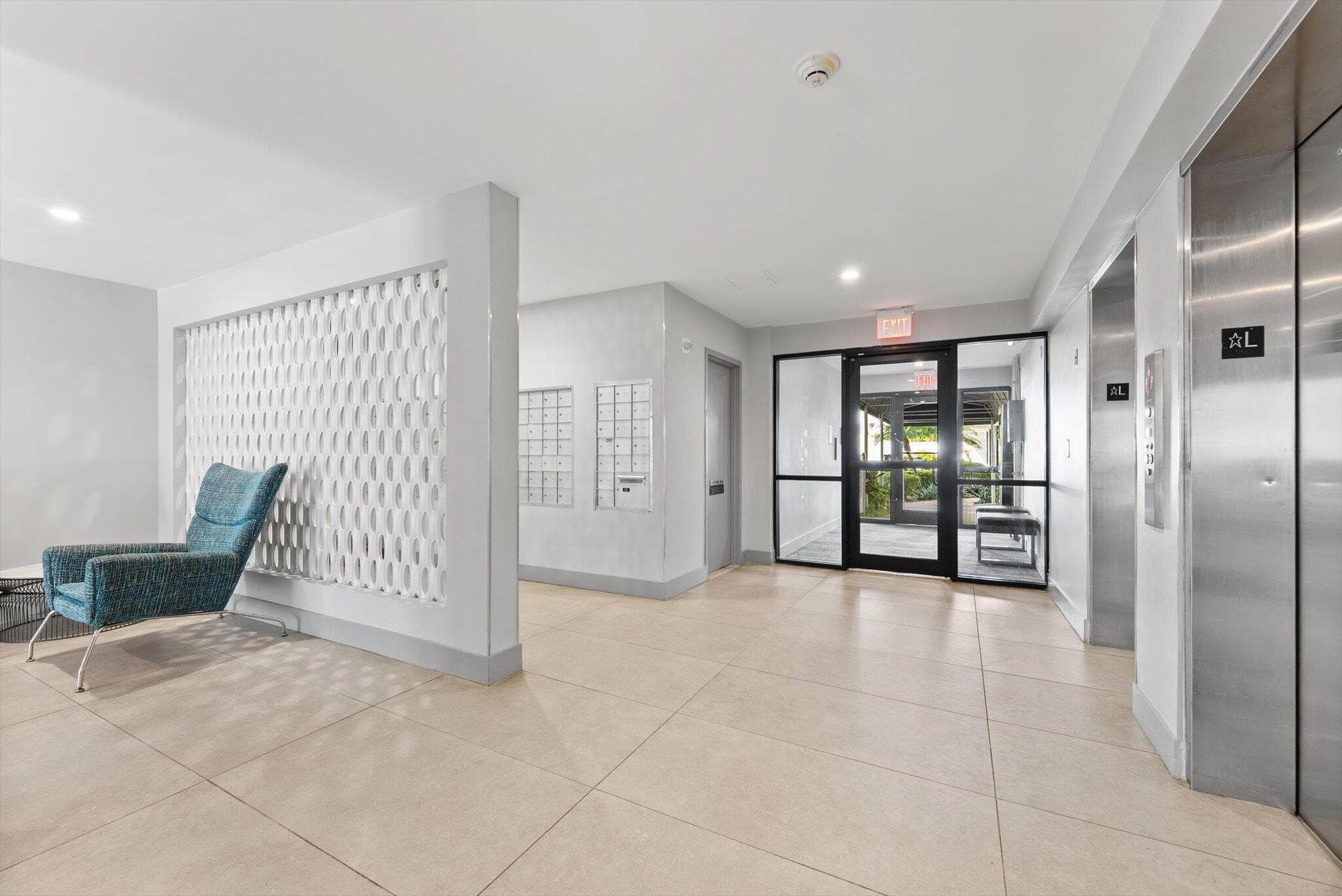 1160 N Federal Highway 221, Fort Lauderdale, FL 33304 — photo 41 of 62
