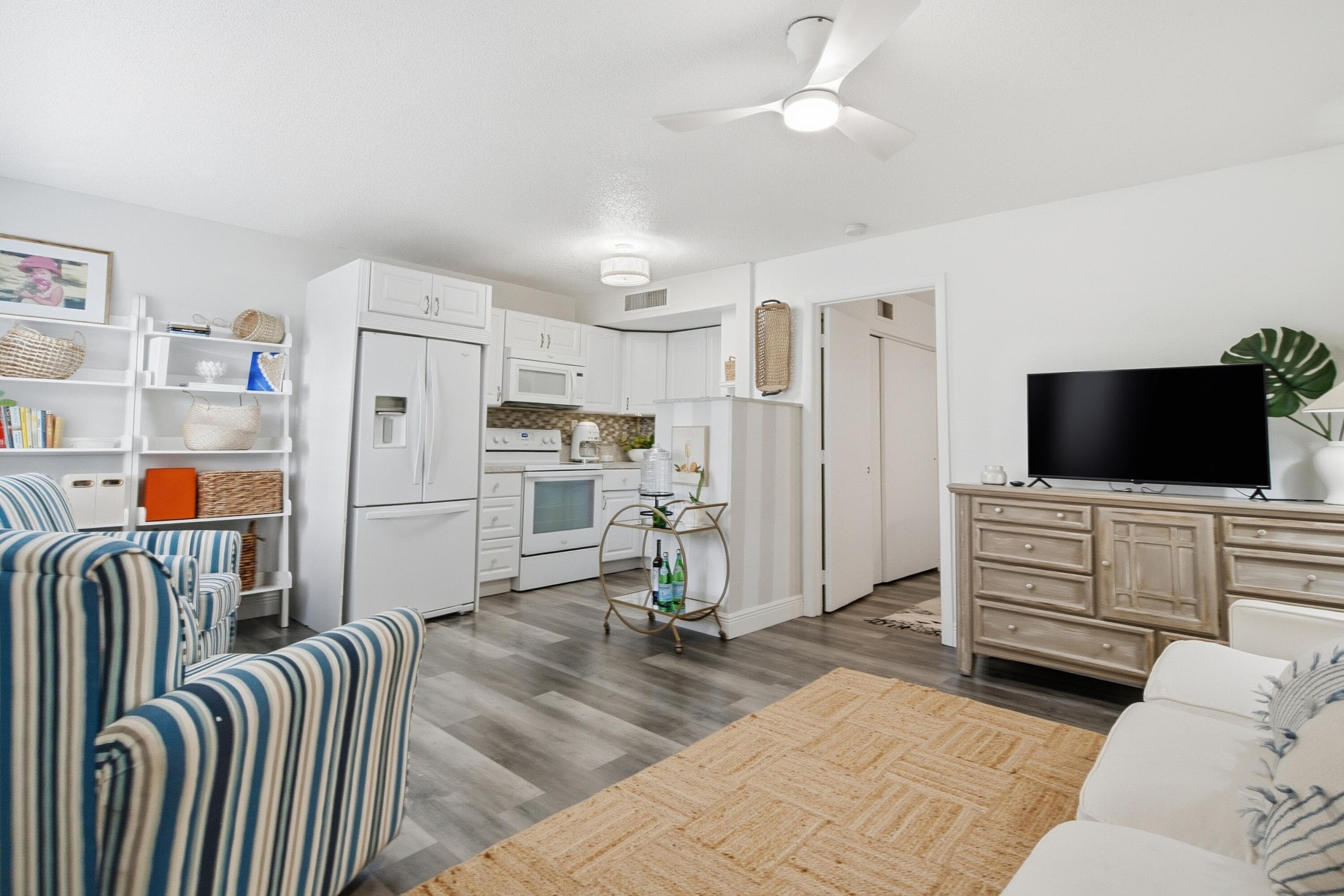 1200 Colonnades Drive 102, Fort Pierce, FL 34949 — photo 8 of 26