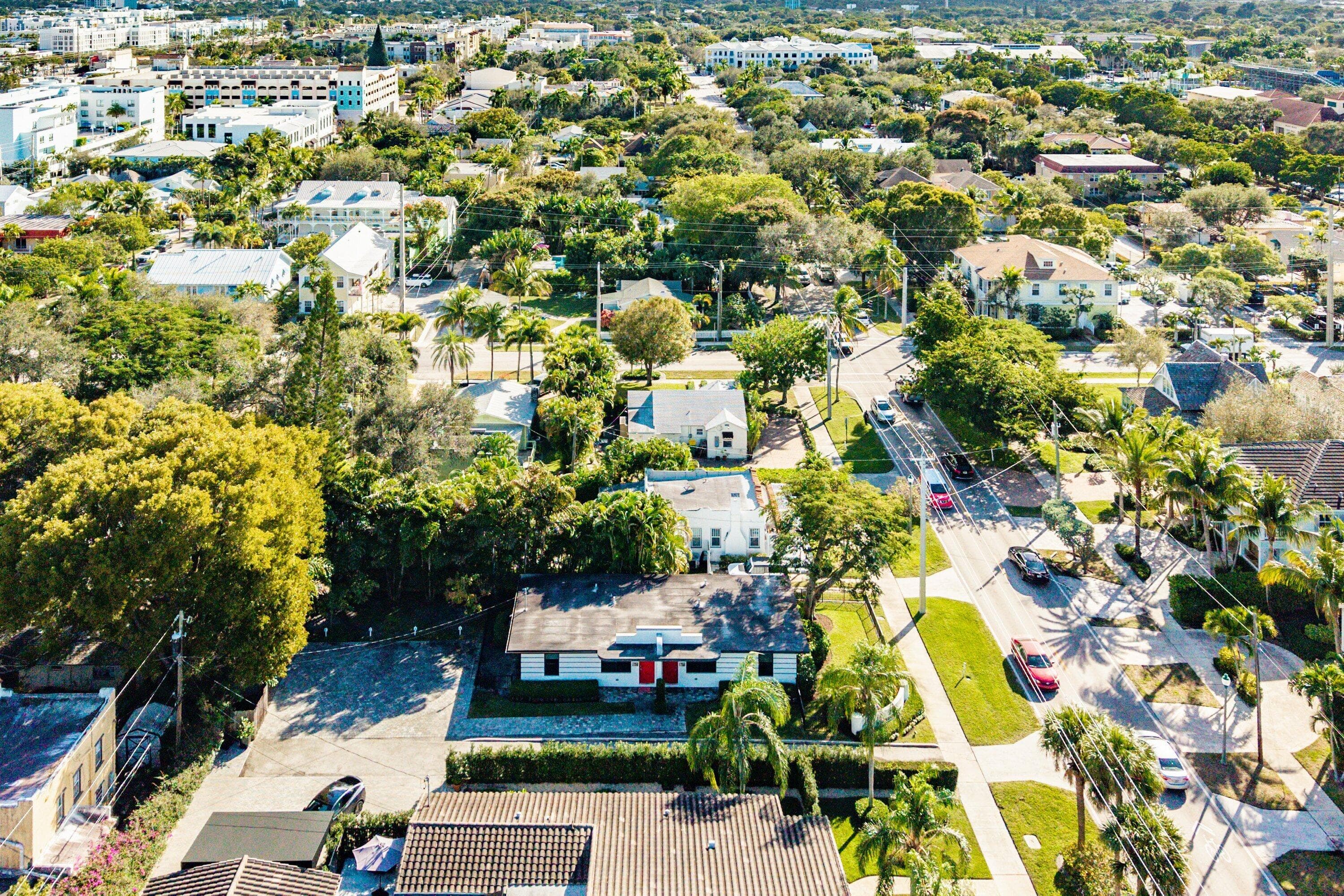 215 N Swinton Avenue, Delray Beach, FL 33444 — photo 42 of 50