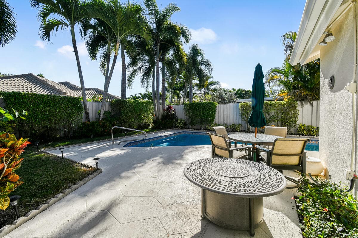 349 Eagleton Golf Drive, Palm Beach Gardens, FL 33418 — photo 5 of 71