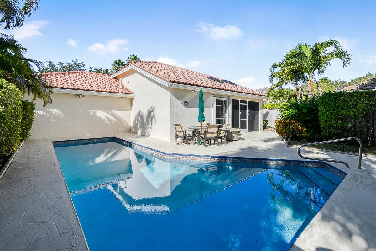 349 Eagleton Golf Drive, Palm Beach Gardens, FL 33418 — photo 1 of 71