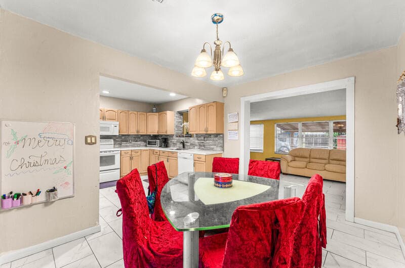 305 Henthorne Drive, Palm Springs, FL 33461 — photo 11 of 25