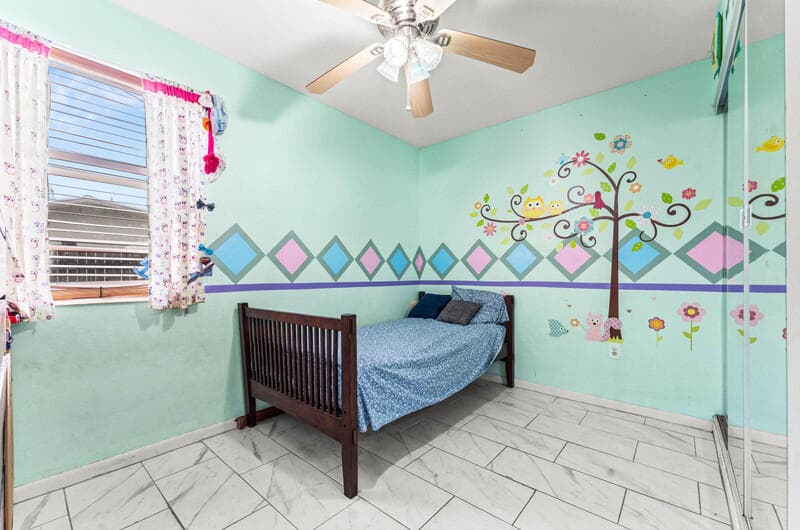 305 Henthorne Drive, Palm Springs, FL 33461 — photo 18 of 25