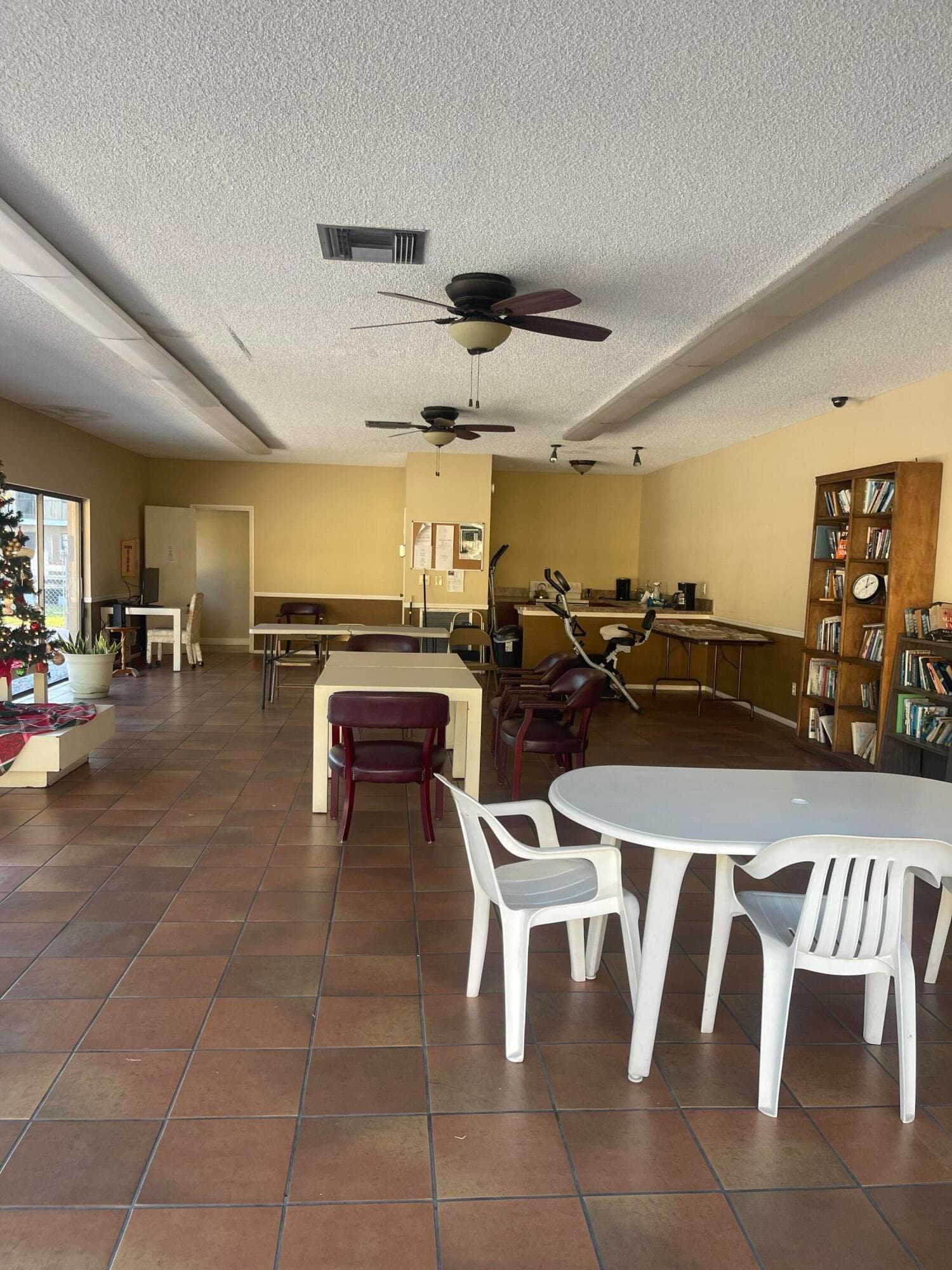 1081 SE Monterey Road 3-31, Stuart, FL 34994 — photo 5 of 12