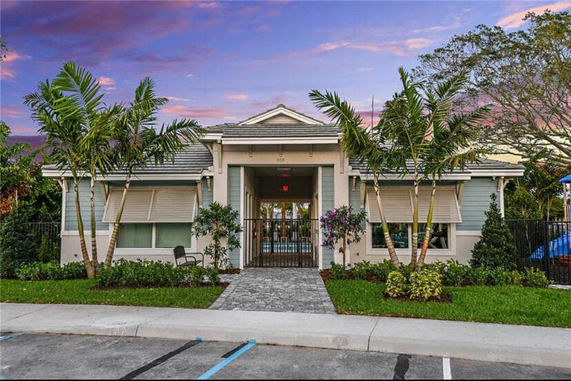 562 Parsons Way, Deerfield Beach, FL 33442 — photo 21 of 26