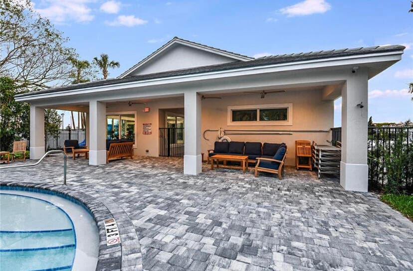 562 Parsons Way, Deerfield Beach, FL 33442 — photo 23 of 26