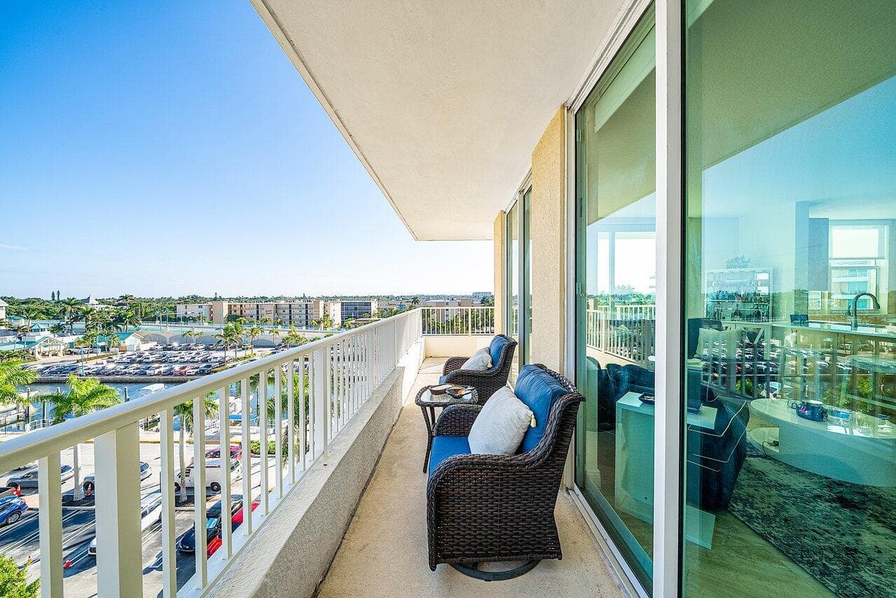 625 Casa Loma Boulevard 602, Boynton Beach, FL 33435 — photo 16 of 88