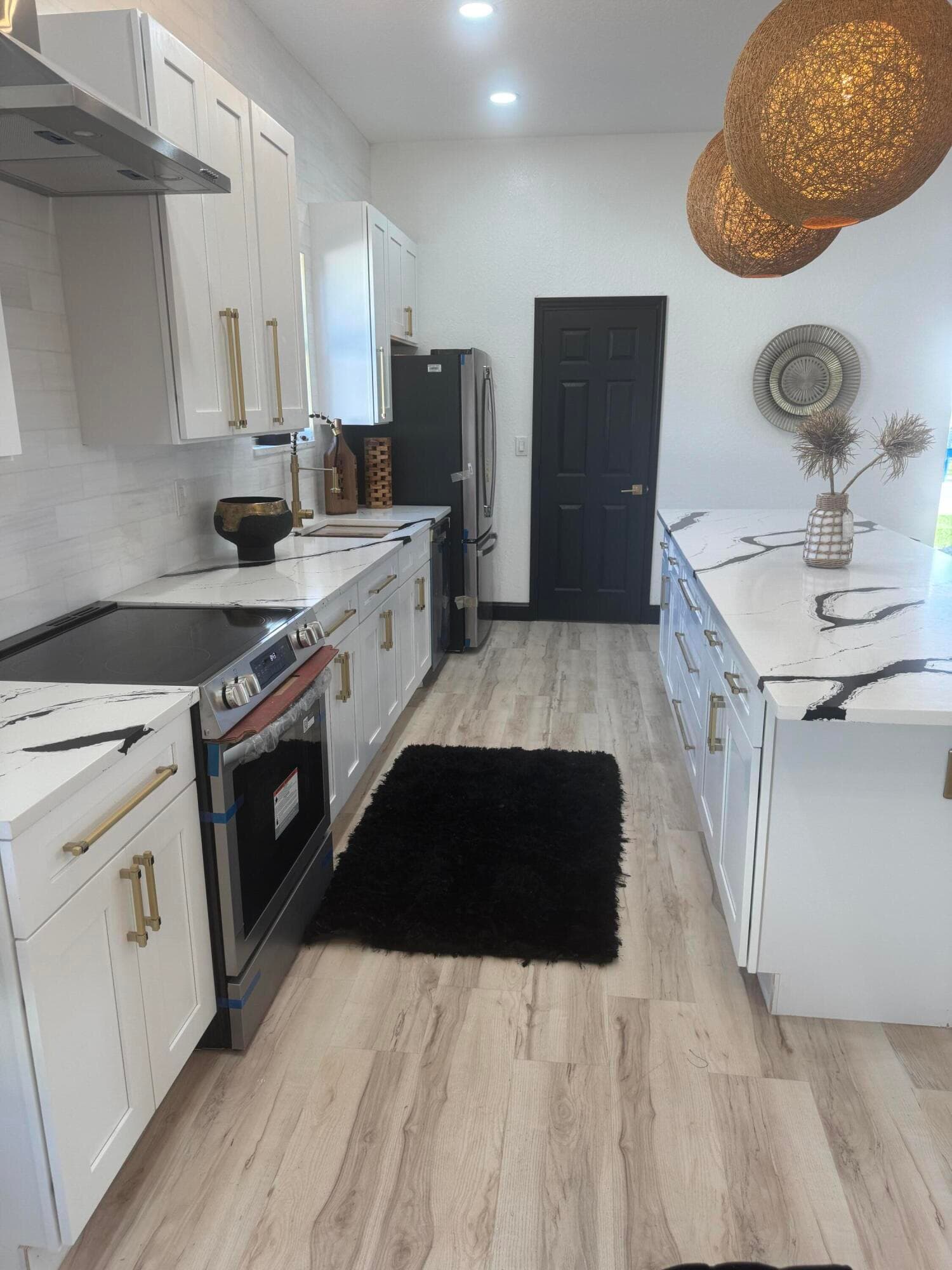140 SW 6th Avenue, South Bay, FL 33493 — photo 13 of 28