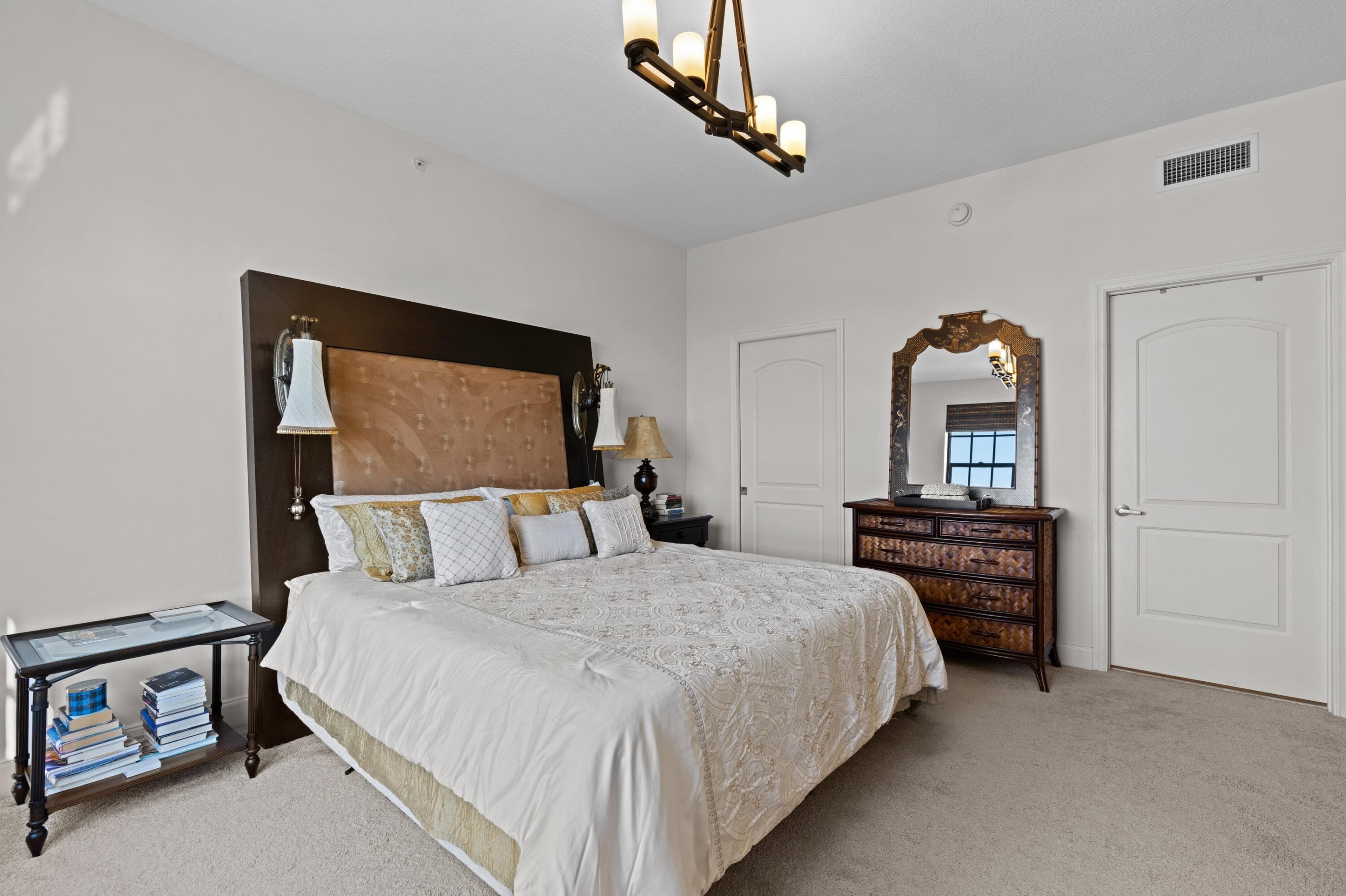 801 S Olive Avenue 1402, West Palm Beach, FL 33401 — photo 13 of 24