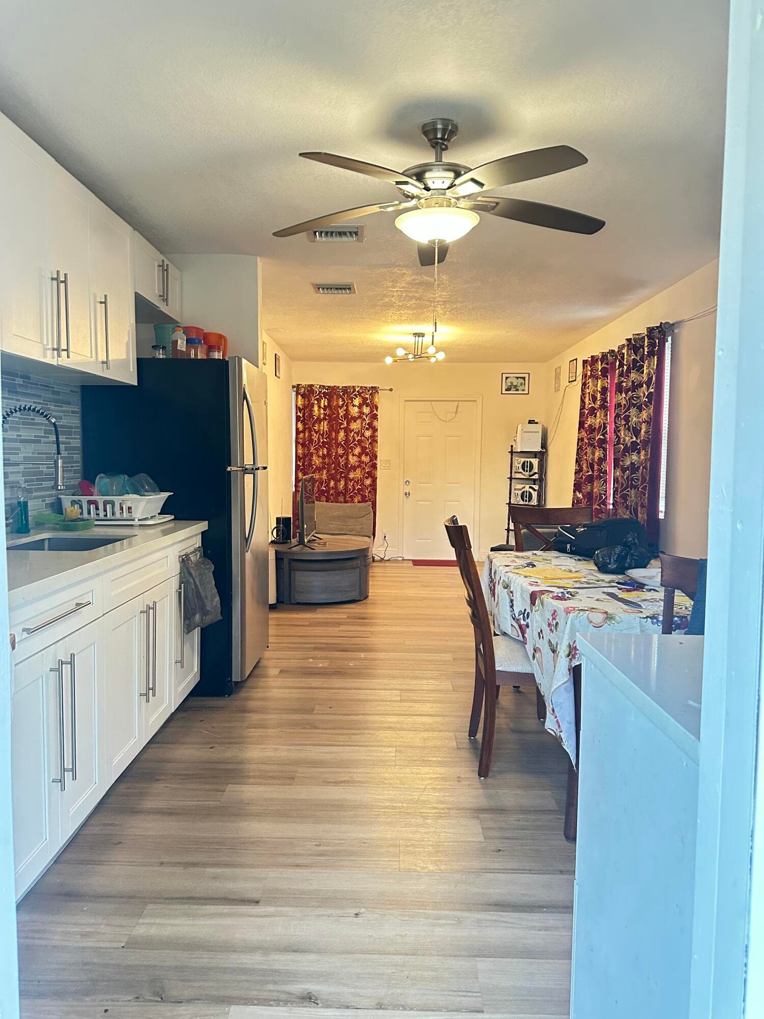 725 58th Street, West Palm Beach, FL 33407 — photo 4 of 14