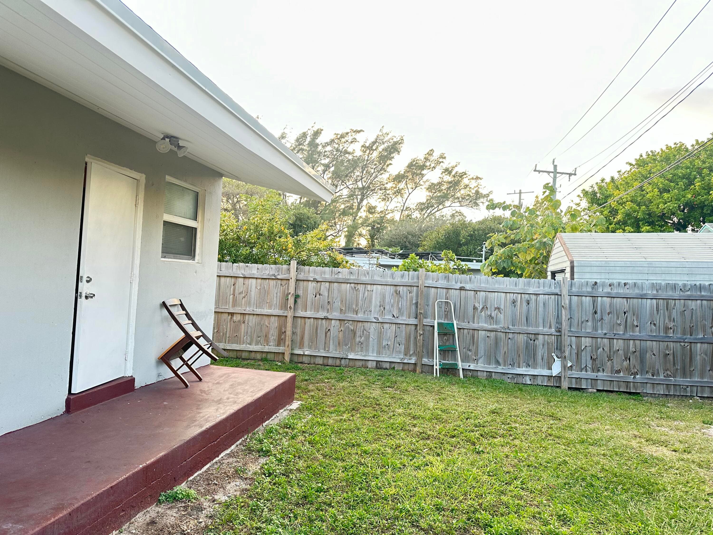 725 58th Street, West Palm Beach, FL 33407 — photo 10 of 14