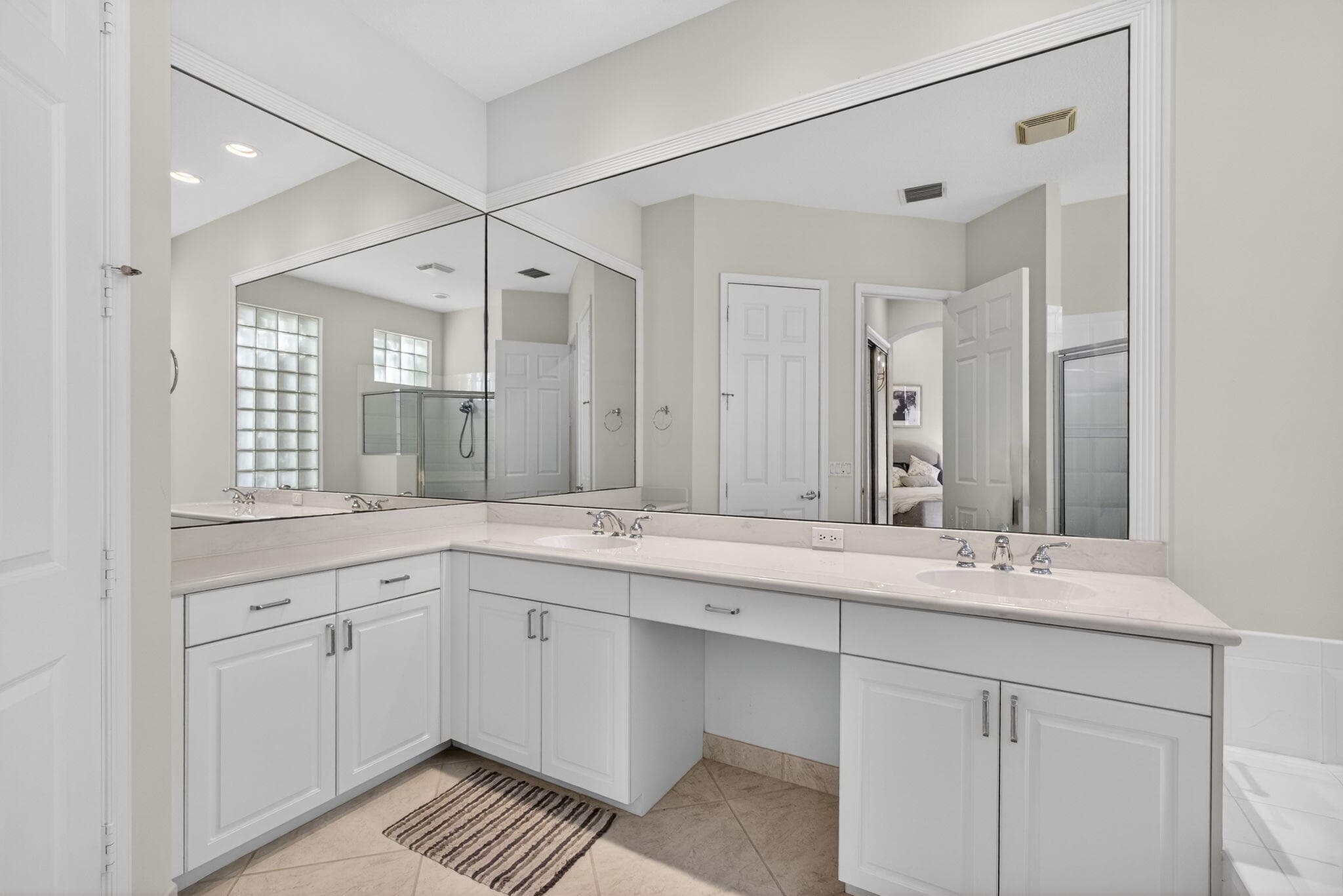219 Andalusia Drive, Palm Beach Gardens, FL 33418 — photo 50 of 94