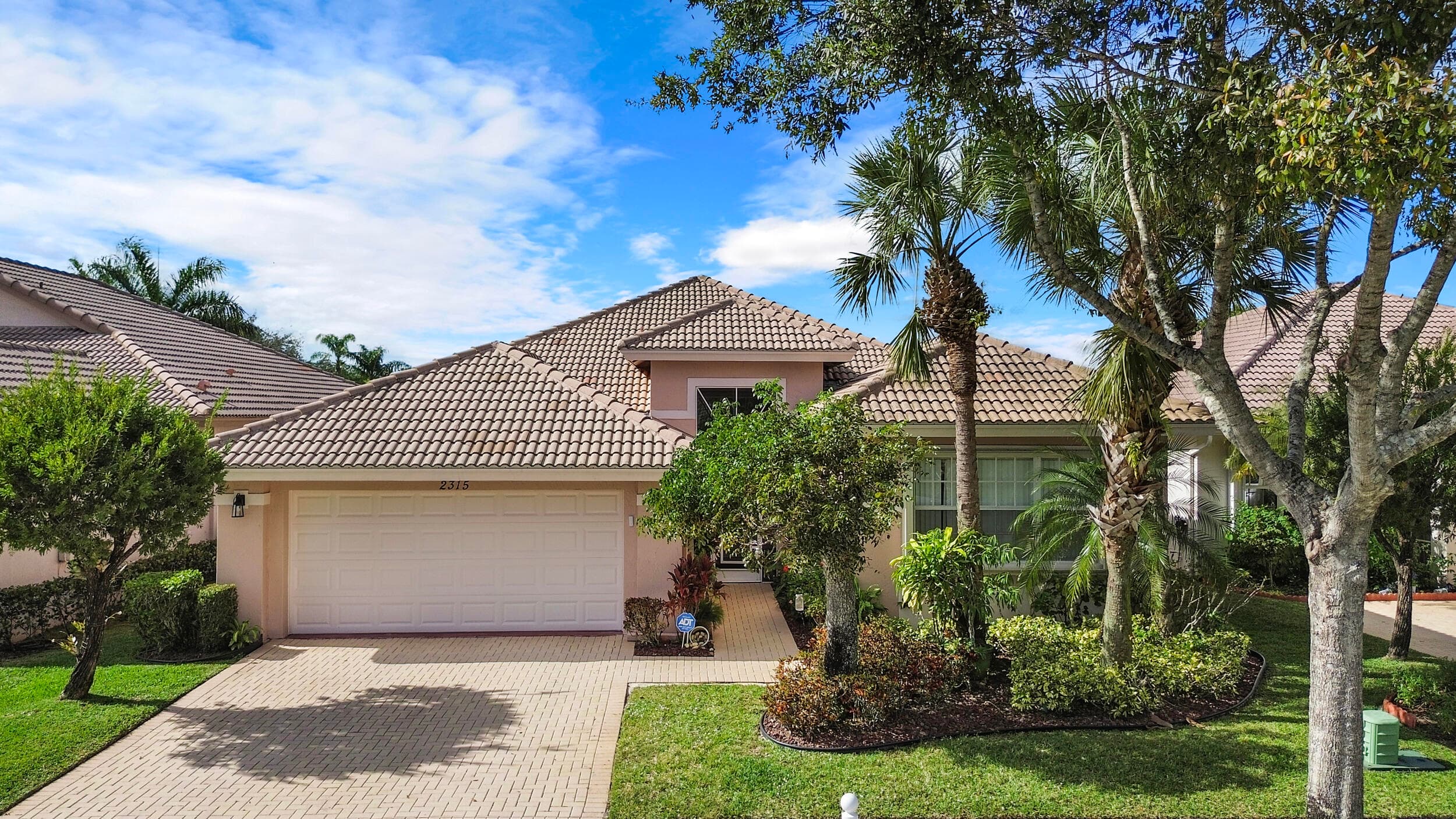 2315 Sailfish Cove Dr, West Palm Beach, FL 33411 — photo 1 of 88