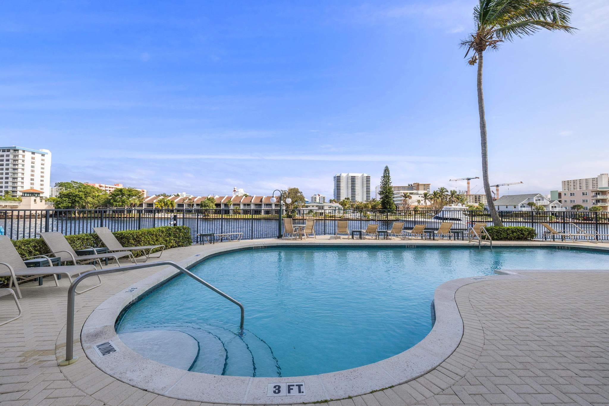 2880 NE 14th St Causeway 904, Pompano Beach, FL 33062 — photo 37 of 48