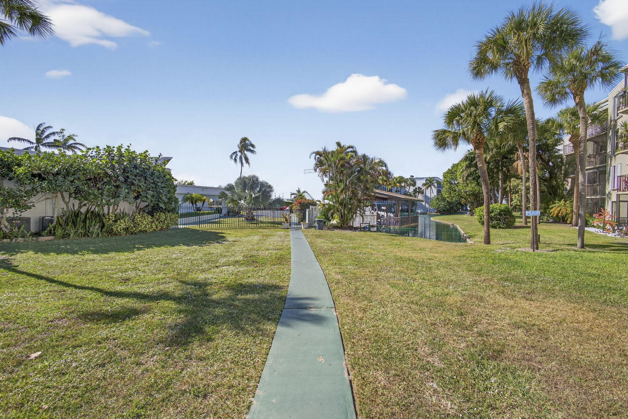 896 N Federal Highway 225, Lantana, FL 33462 — photo 34 of 58